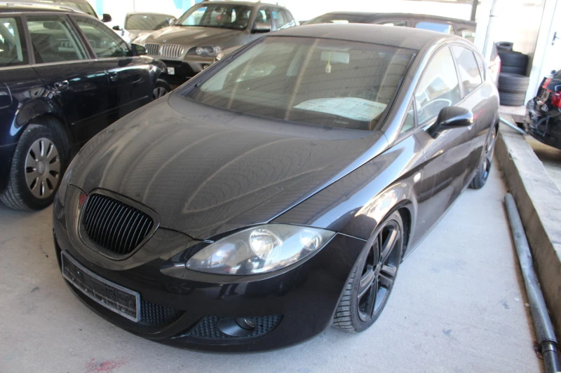 Seat Leon 2.0TFSi НОВ ВНОС, снимка 1 - Автомобили и джипове - 47403541