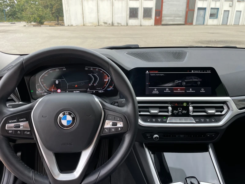 BMW 320 Sport Line , снимка 9 - Автомобили и джипове - 47072730