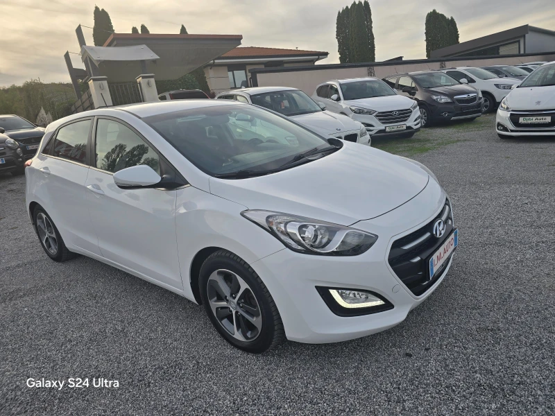 Hyundai I30 1.6-CRDI-NAVI-EURO6W, снимка 3 - Автомобили и джипове - 47511834