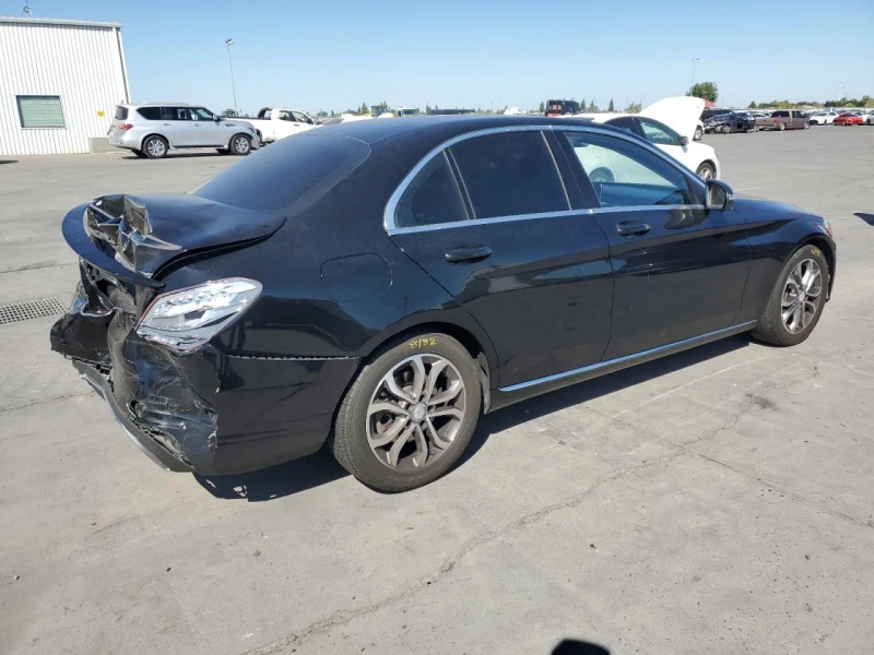 Mercedes-Benz C 300 241кс 2.0L , снимка 3 - Автомобили и джипове - 47557387