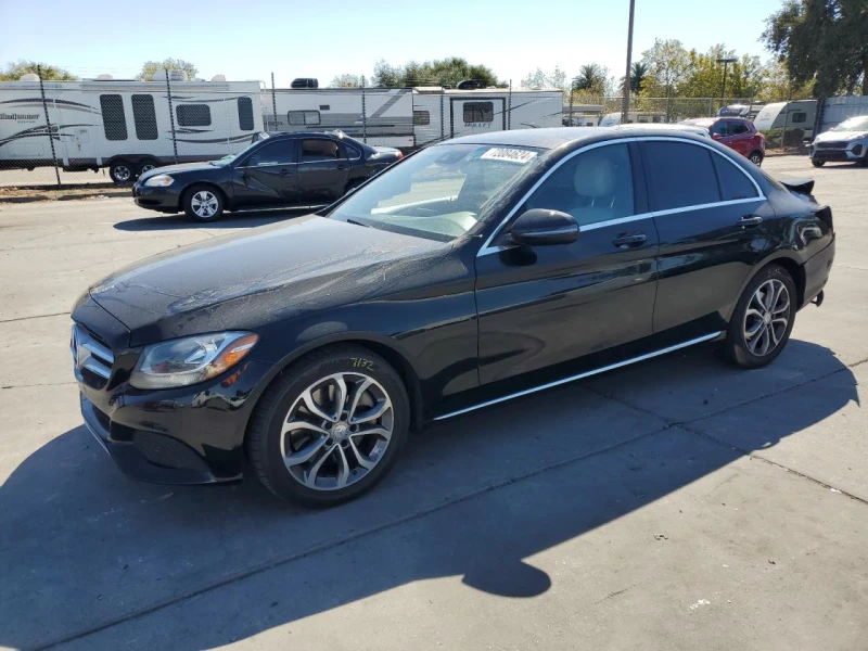 Mercedes-Benz C 300 241кс 2.0L , снимка 1 - Автомобили и джипове - 47557387