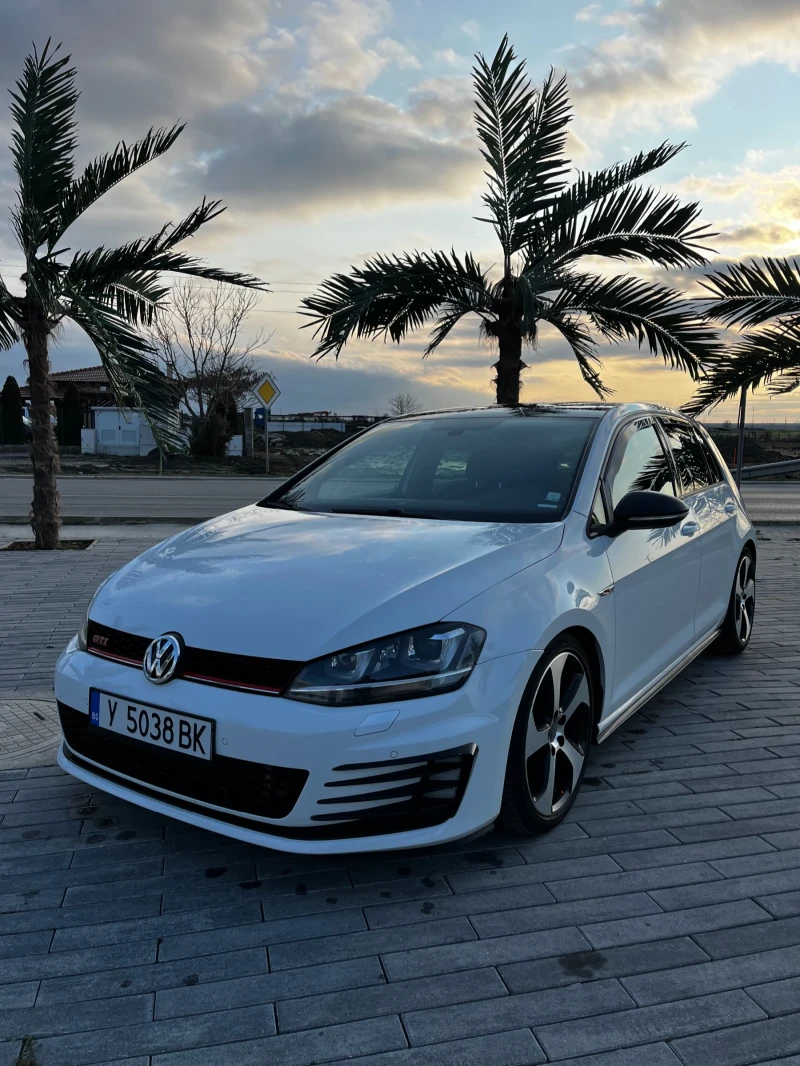 VW Golf GTI, снимка 2 - Автомобили и джипове - 48359722