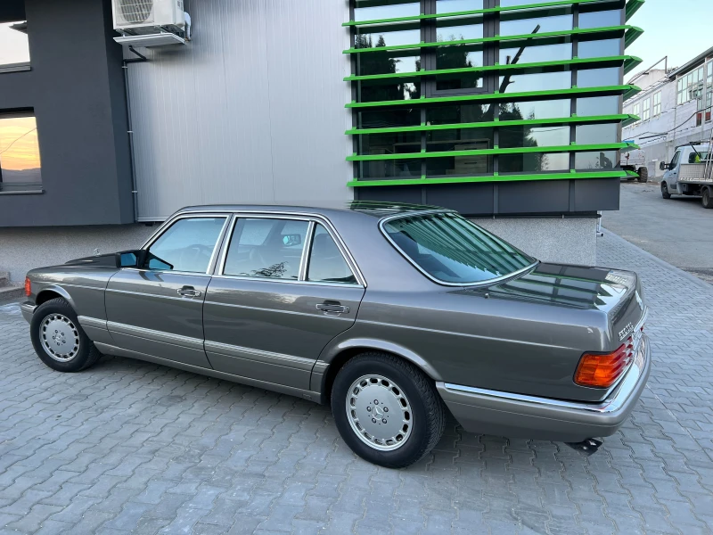Mercedes-Benz 126 560 SEL, снимка 7 - Автомобили и джипове - 49995009