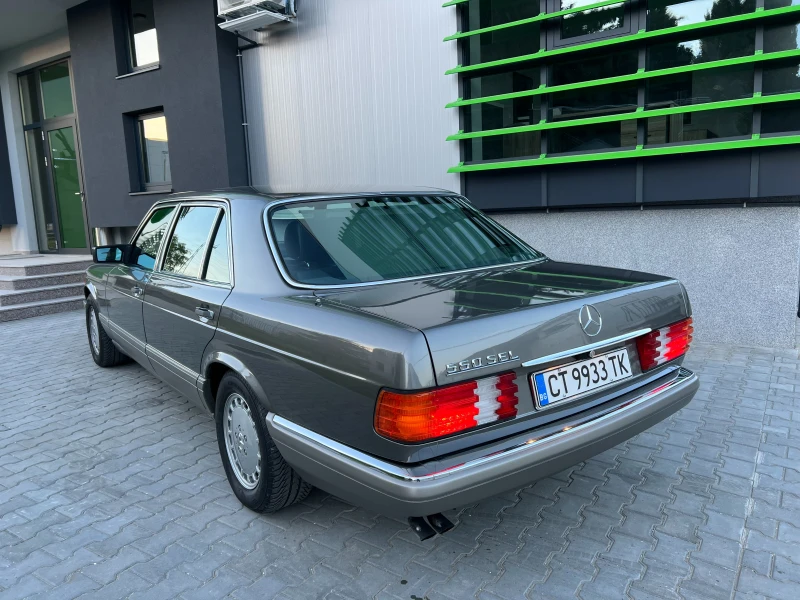 Mercedes-Benz 126 560 SEL, снимка 4 - Автомобили и джипове - 49995009