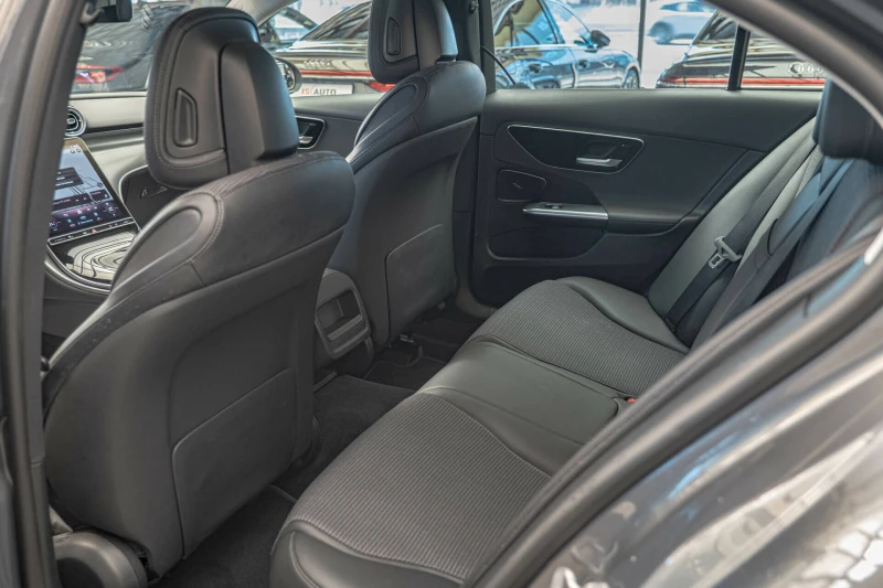 Mercedes-Benz C 200 Avantgarde/Virtual/MBUX/USB/Thermatic/Sport, снимка 8 - Автомобили и джипове - 51804374