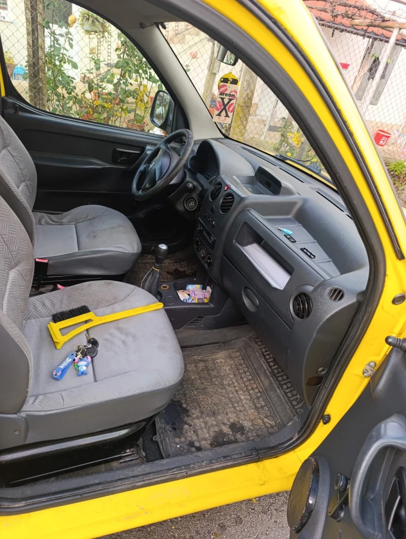 Citroen Berlingo 1.9D, снимка 6 - Автомобили и джипове - 52585944
