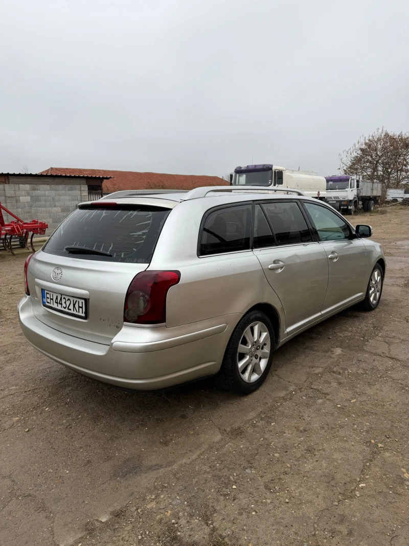 Toyota Avensis, снимка 6 - Автомобили и джипове - 52655854