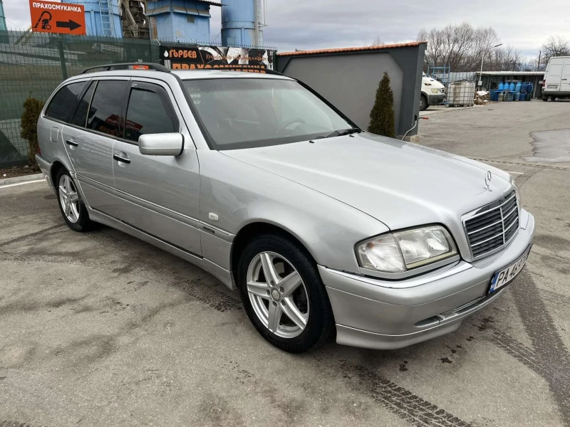 Mercedes-Benz C 250, снимка 2 - Автомобили и джипове - 53062369
