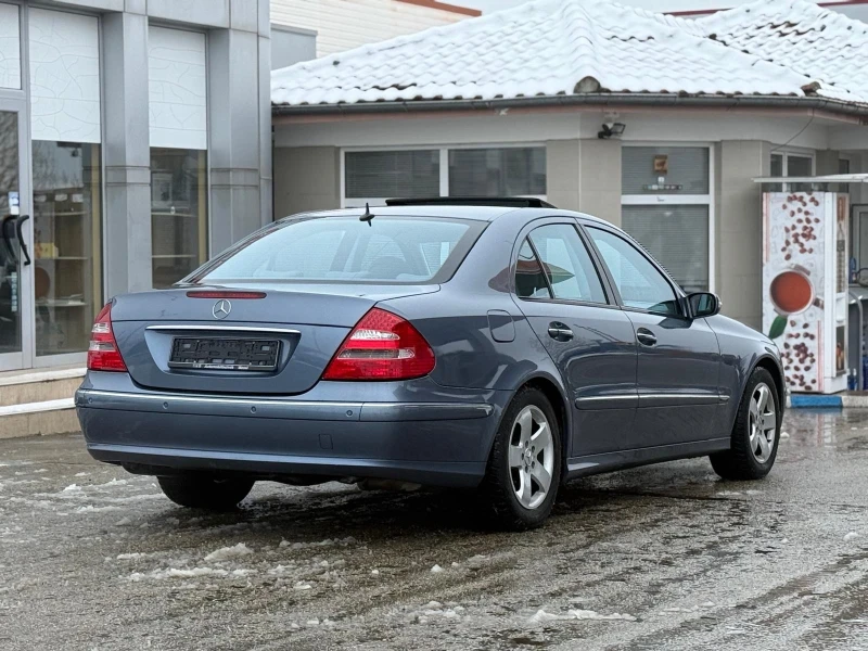 Mercedes-Benz E 320 Avantgarde* Памет* Шибидах, снимка 4 - Автомобили и джипове - 53191113