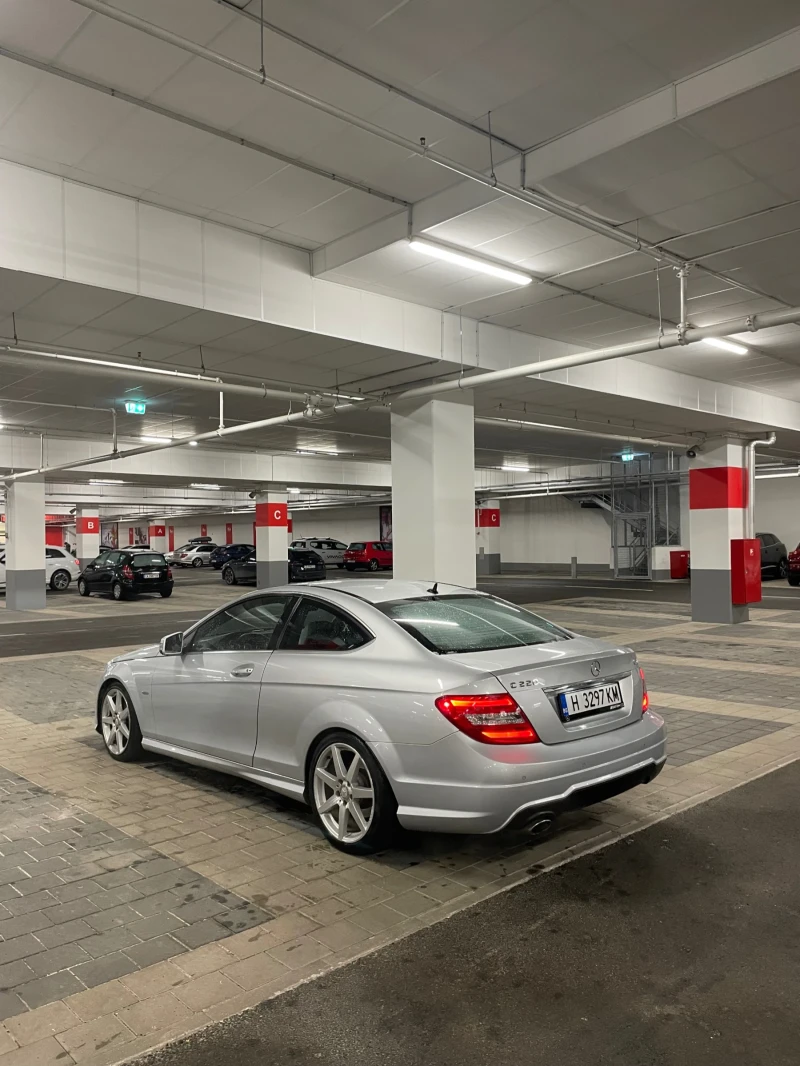 Mercedes-Benz C 220 AMG coupe, снимка 3 - Автомобили и джипове - 53527301