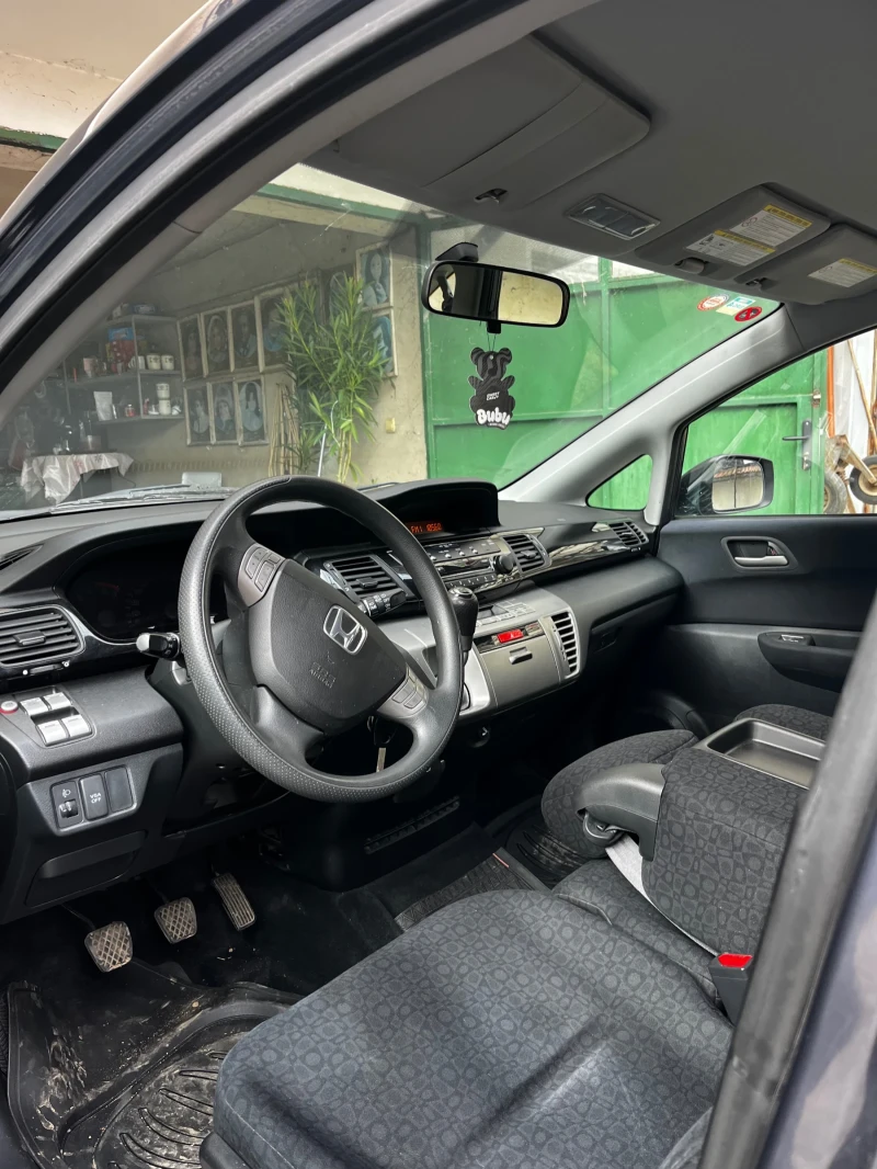 Honda Fr-v, снимка 6 - Автомобили и джипове - 53526975