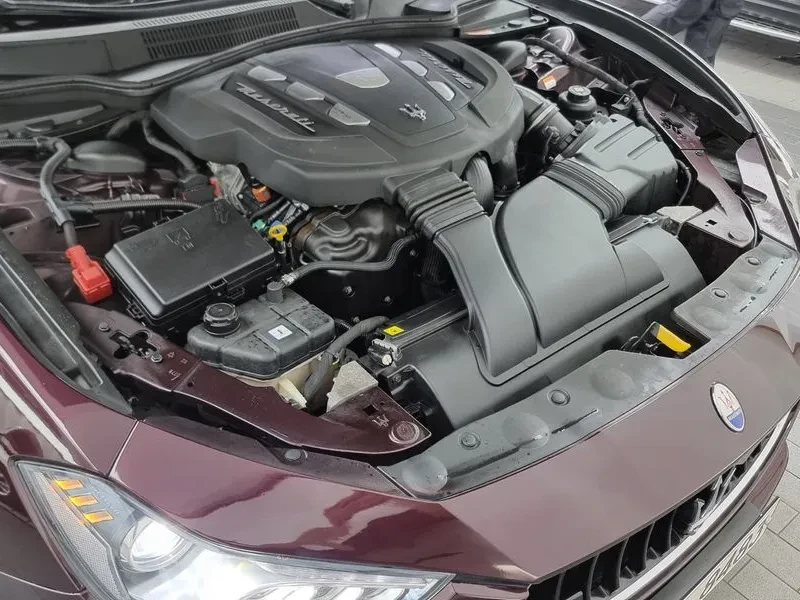 Maserati Ghibli 3.0D, снимка 6 - Автомобили и джипове - 56463218