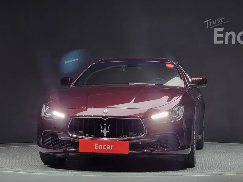 Maserati Ghibli 3.0D, снимка 3 - Автомобили и джипове - 56463218