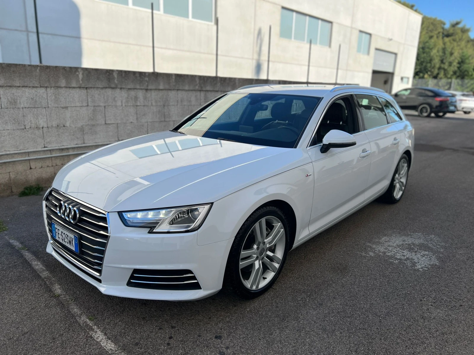 Audi A4 S LINE СОБСТВЕН ЛИЗИНГ/KEYLESS GO/EURO 6B, снимка 1