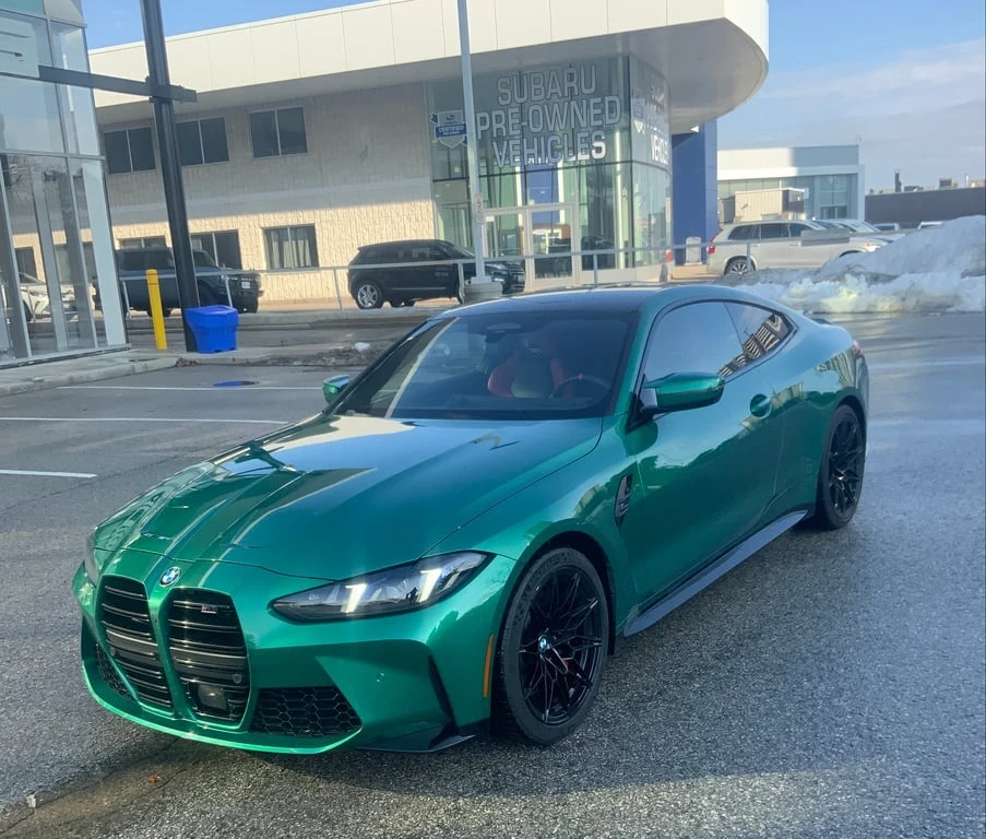 BMW M4 * Competition xDrive * CARFAX * БЕЗ ПЪРВОНАЧАЛНА В, снимка 1