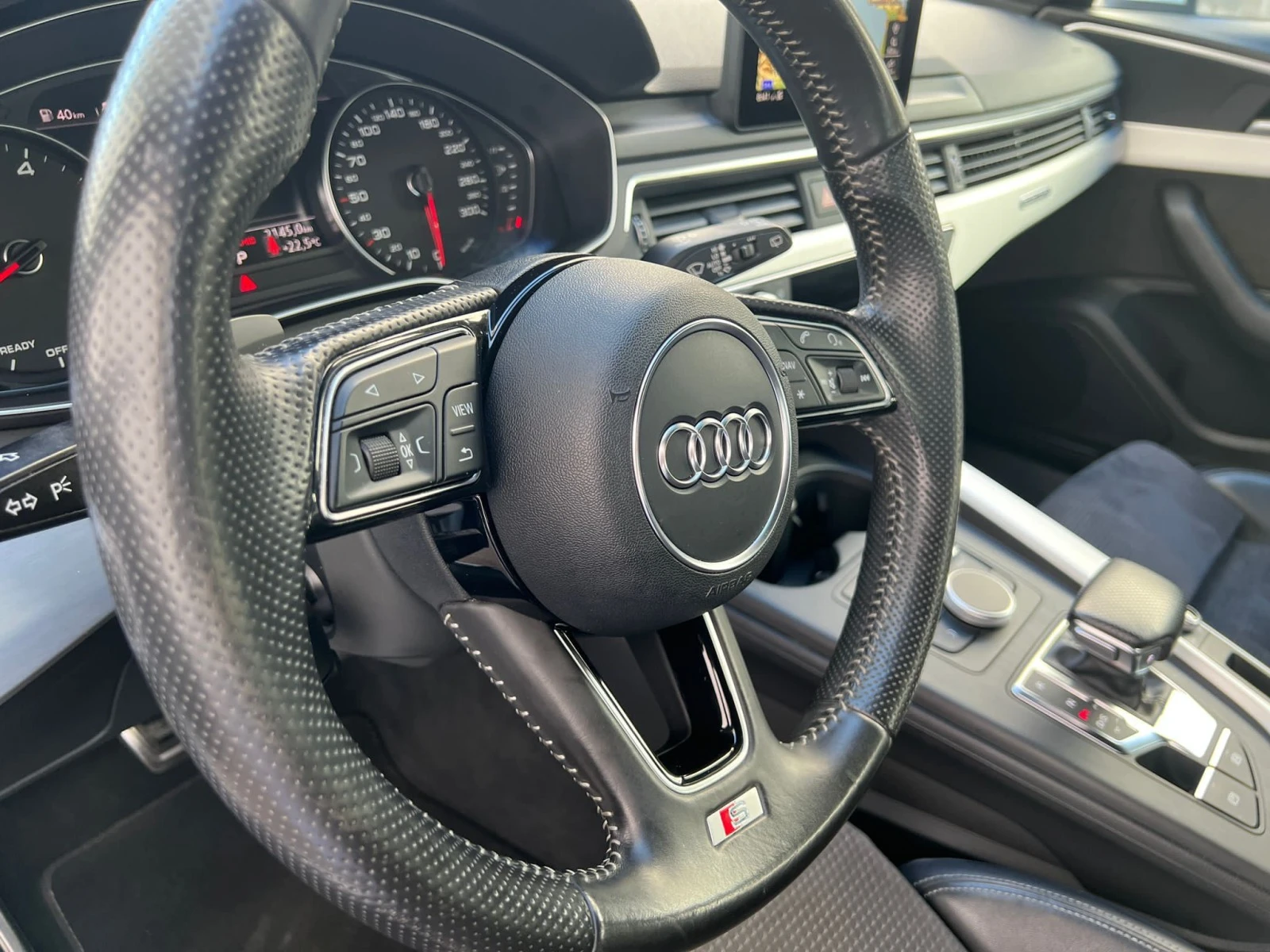 Audi A4 S LINE СОБСТВЕН ЛИЗИНГ/KEYLESS GO/EURO 6B | Mobile.bg — изображение 14