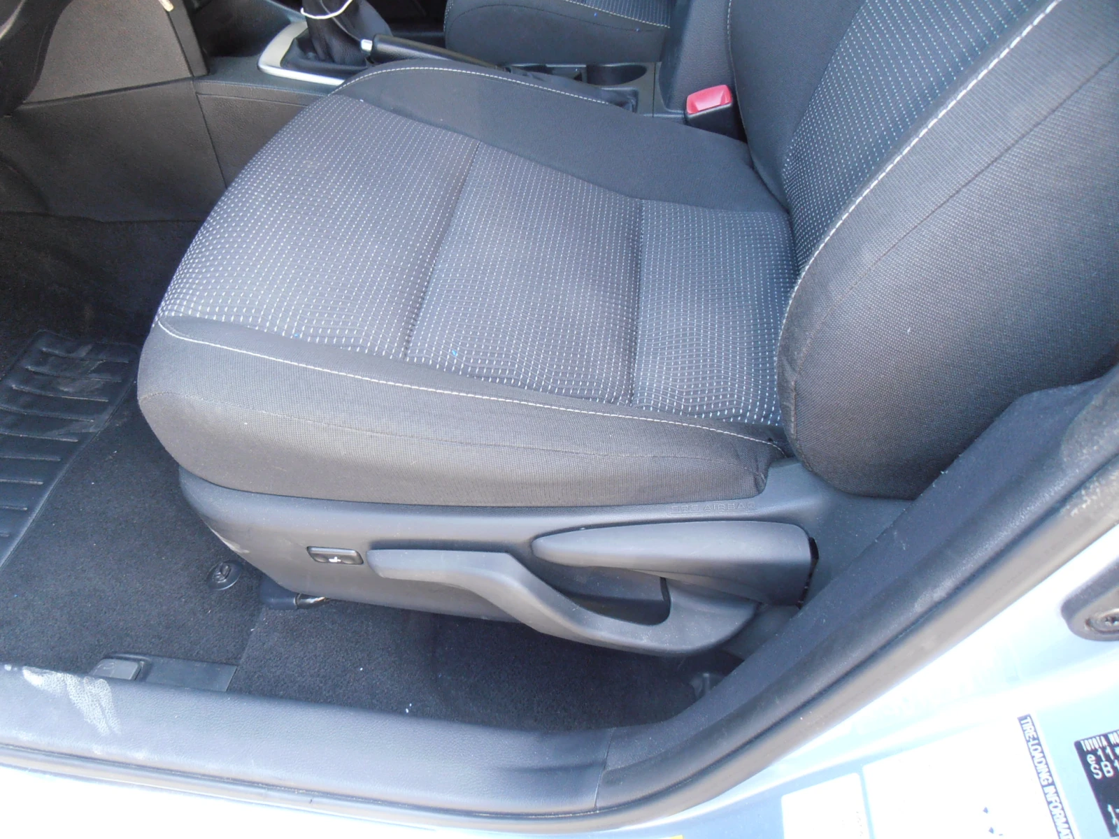 Toyota Auris 2.0 D4D - изображение 6