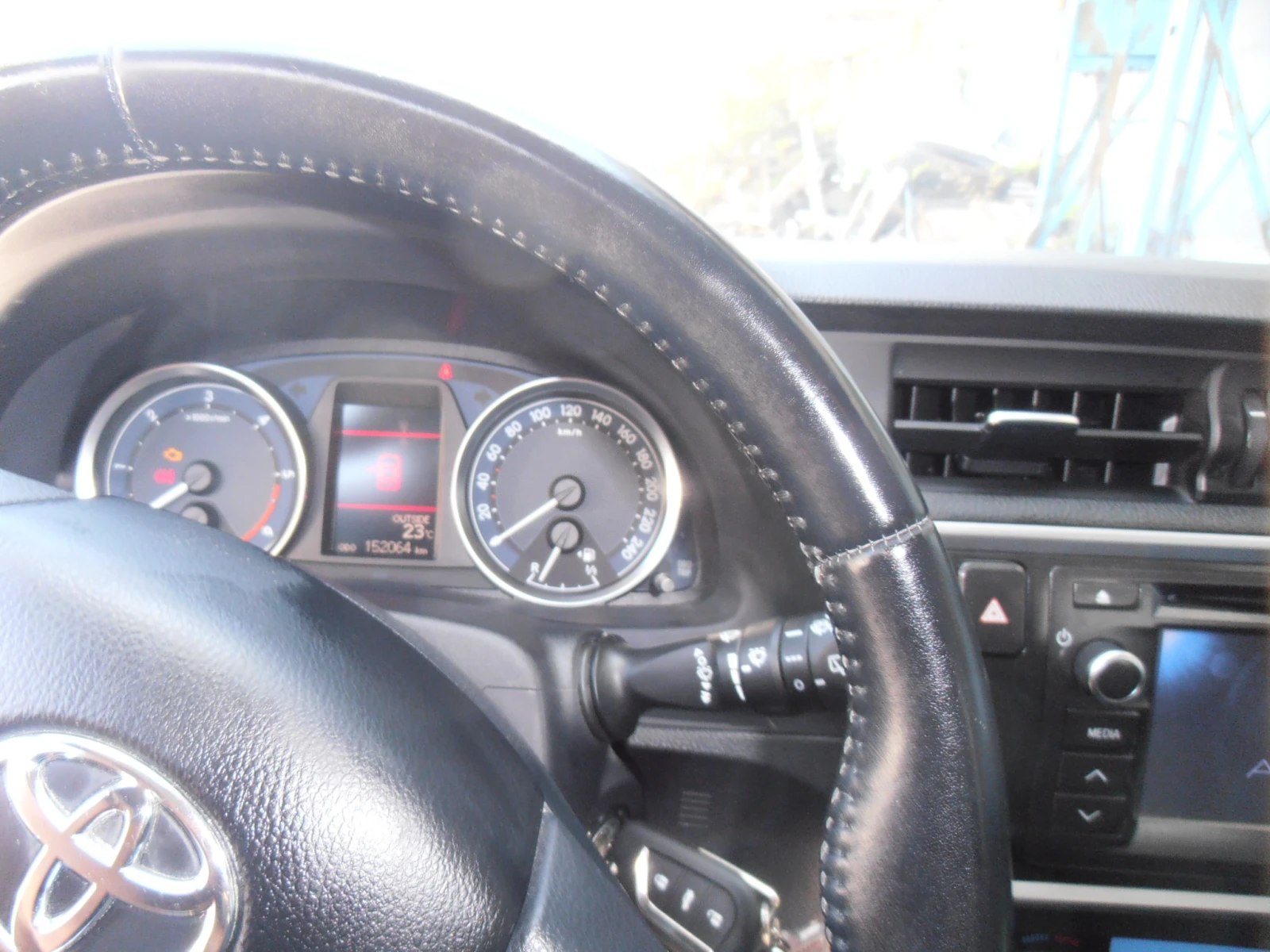 Toyota Auris 2.0 D4D - изображение 8