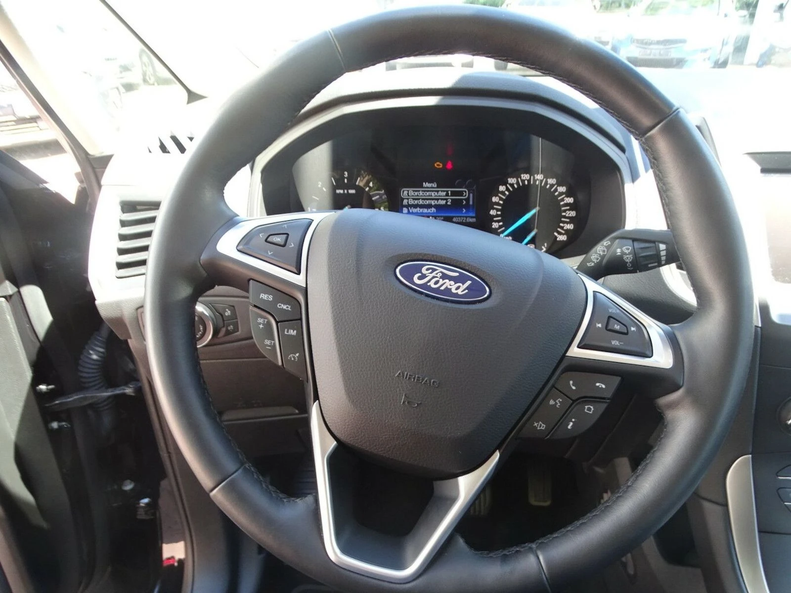 Ford S-Max EcoBlue/150HP/LED/CAM/CARPLAY/263b - изображение 6