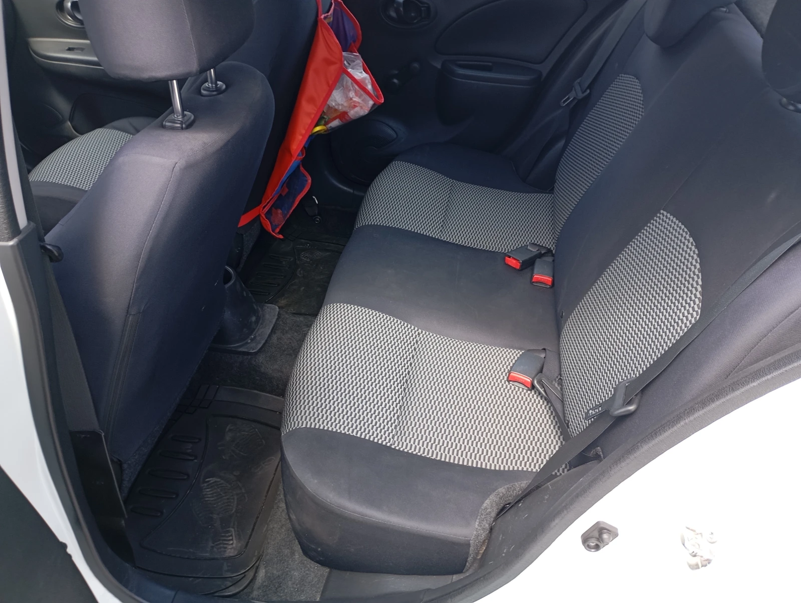 Nissan Micra 1.2 Автоматик - изображение 6