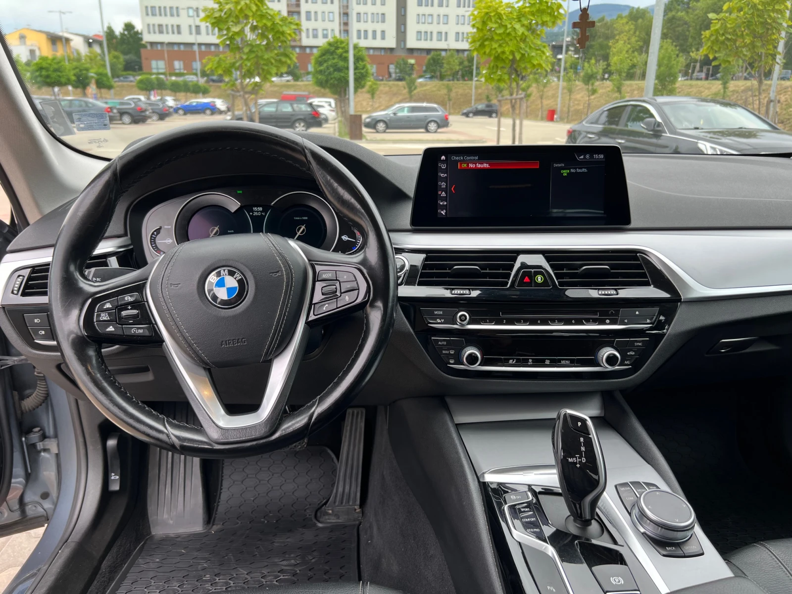 BMW 520 d - изображение 9