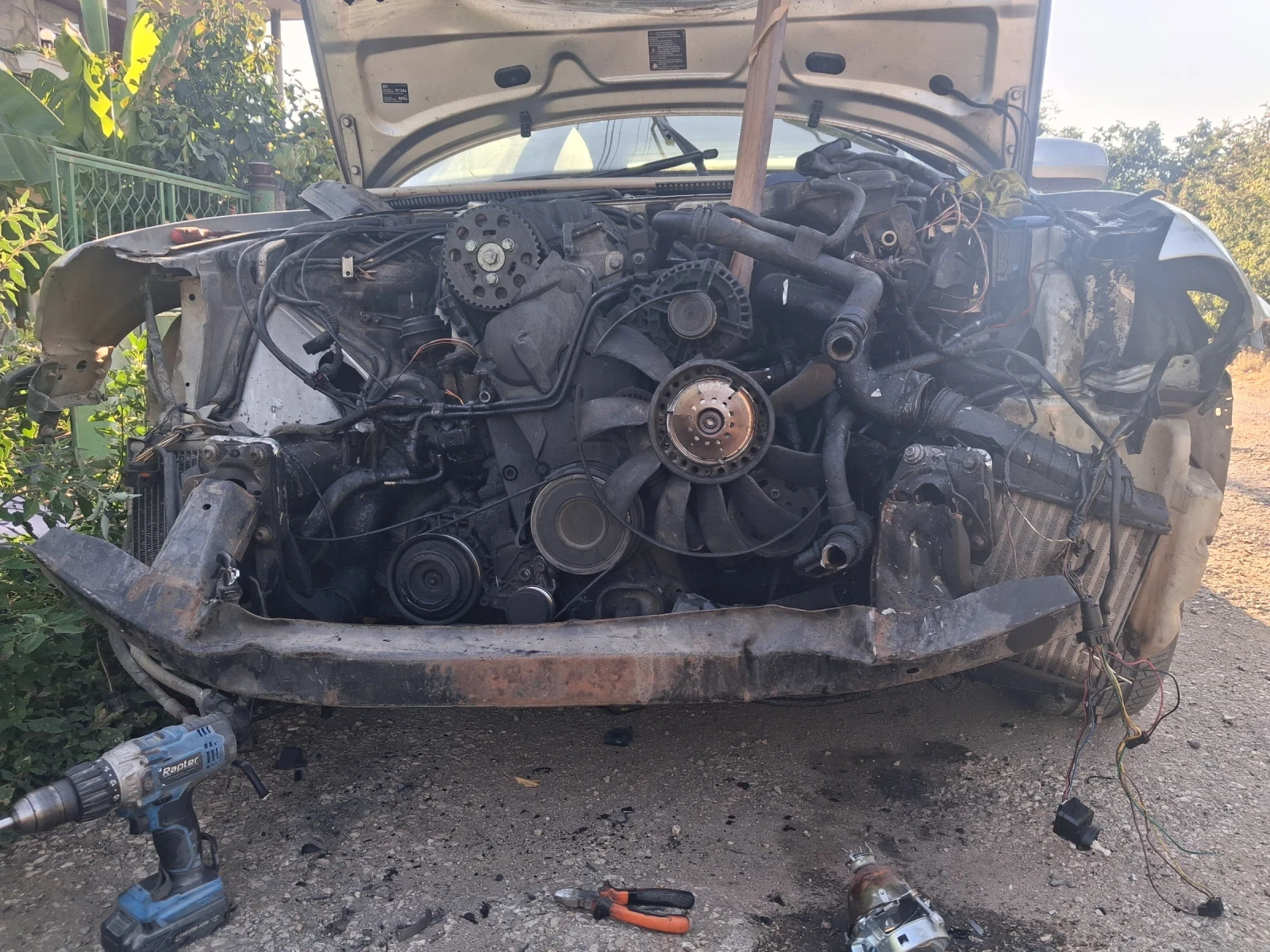 VW Passat 1.9 tdi 101ks - изображение 2