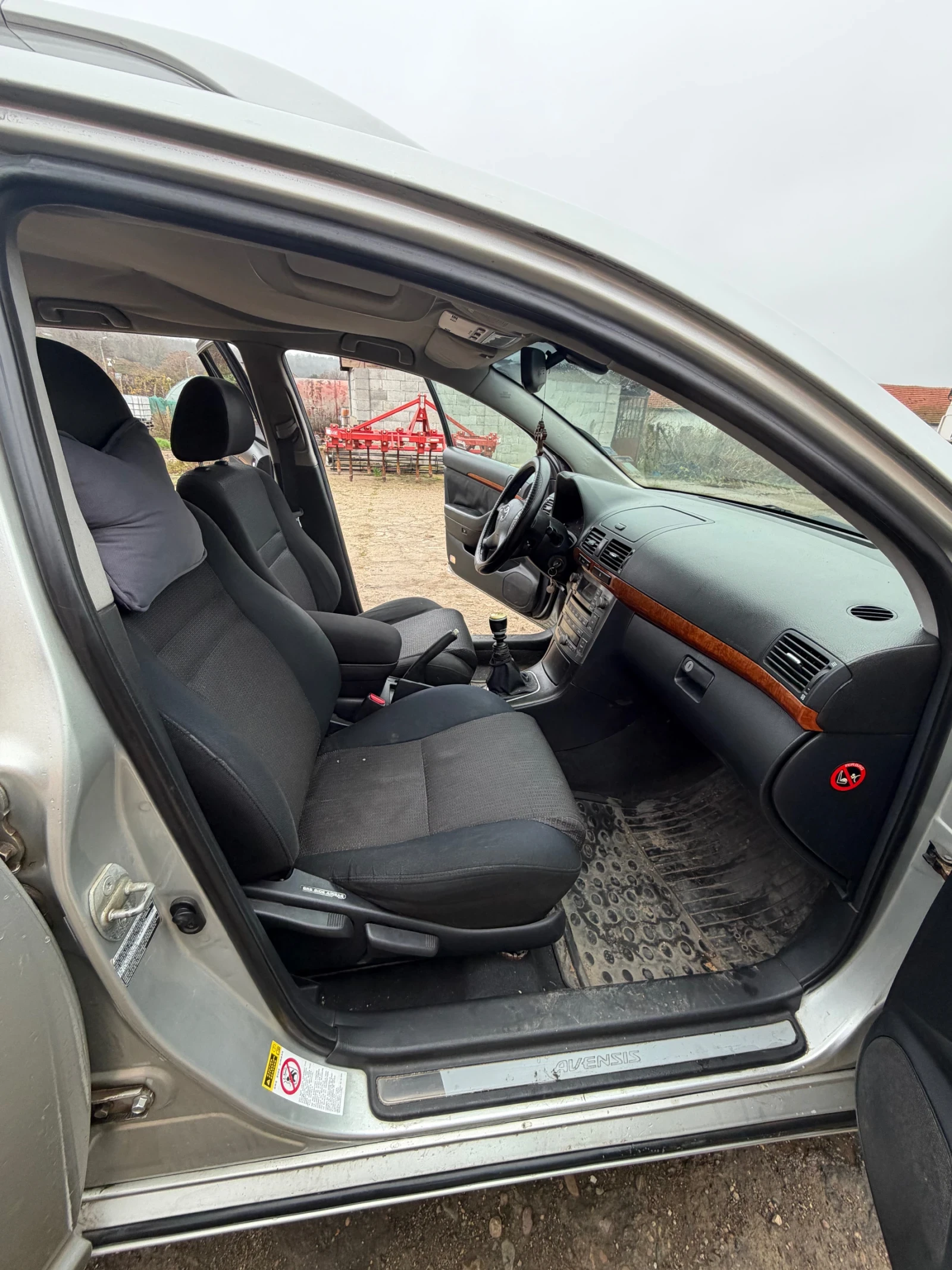 Toyota Avensis | Mobile.bg � ����������� 15