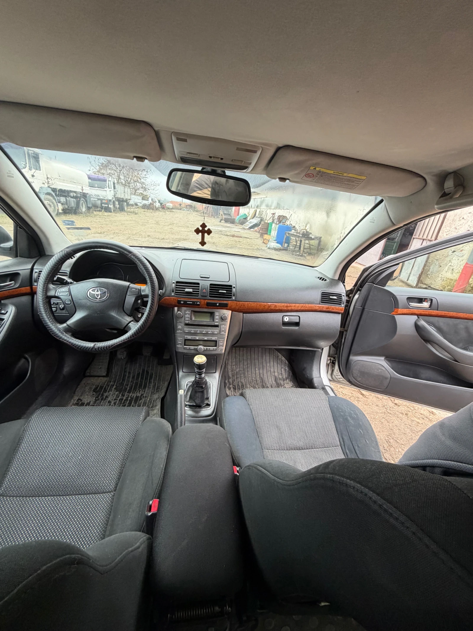Toyota Avensis | Mobile.bg � ����������� 14