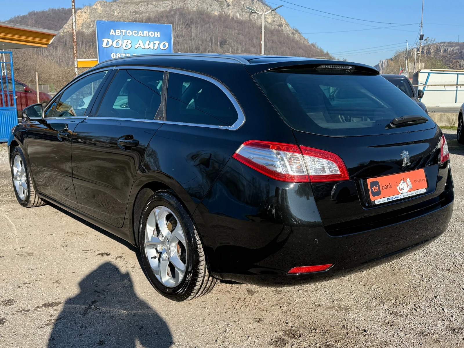 Peugeot 508 1.6HDI-автоматик-панорама-климатроник-парктроник - изображение 4