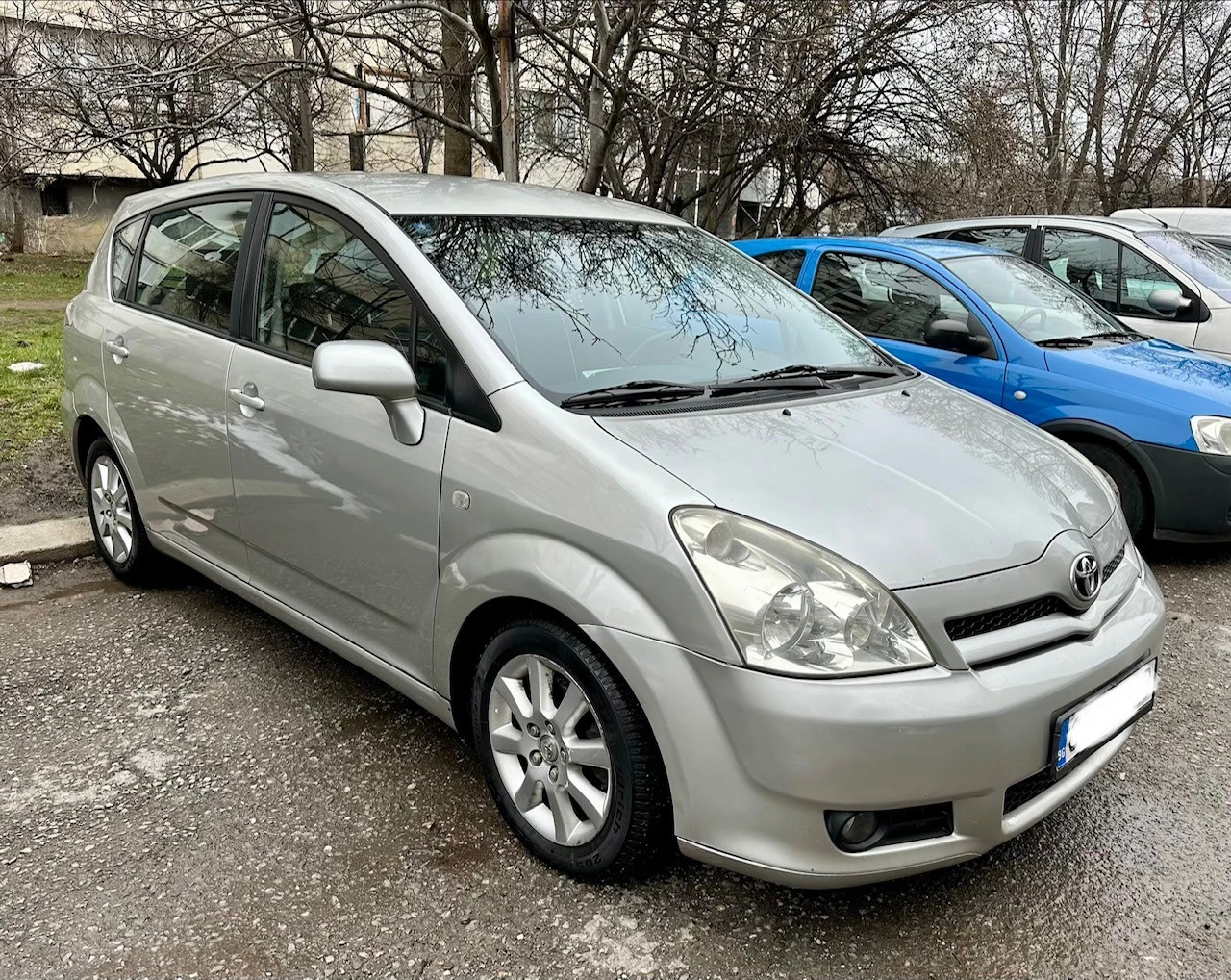 Toyota Corolla verso  - изображение 2