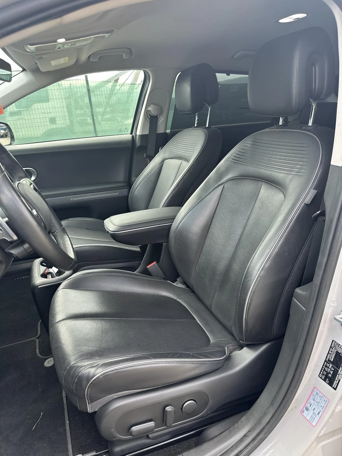 Hyundai Ioniq 5 77.4KWh/UNIQ/2023/ГАРАНЦИЯ!, снимка 7 - Автомобили и джипове - 53784851