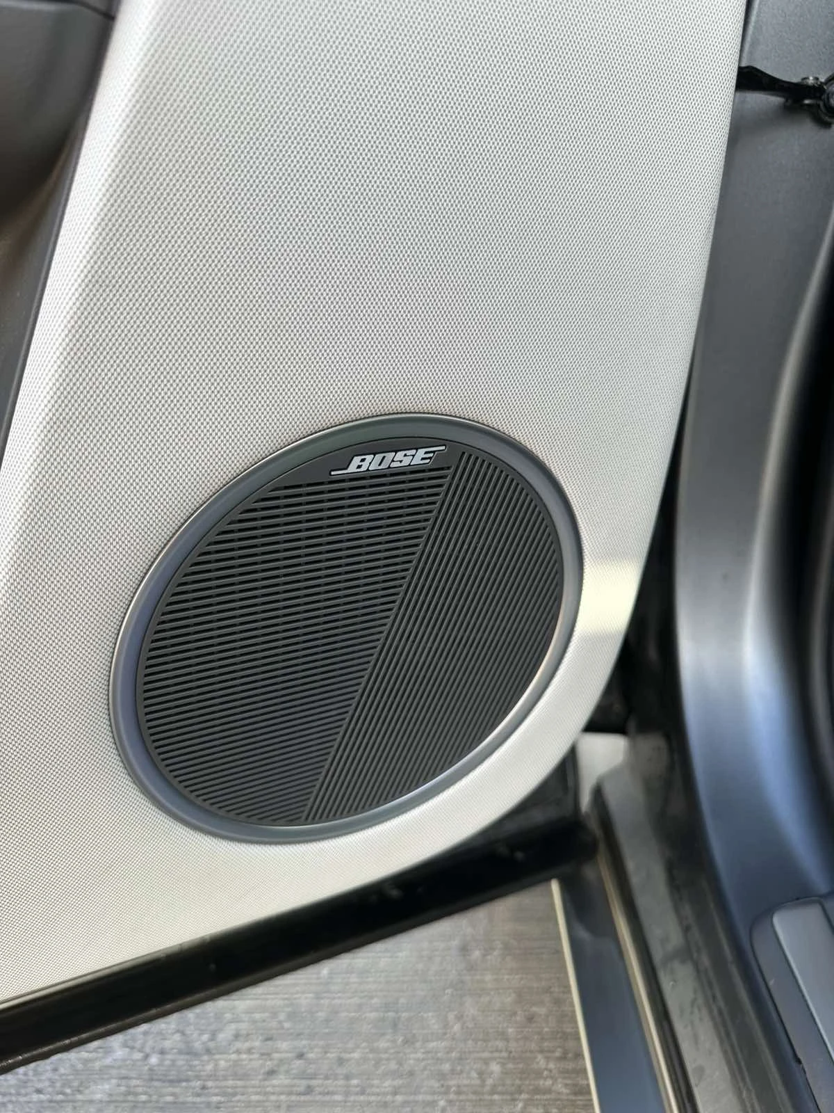 Hyundai Ioniq 5 77.4KWh/UNIQ/12000КМ/ЗАВЕРЕНА ГАРАНЦИЯ!, снимка 13 - Автомобили и джипове - 53784851