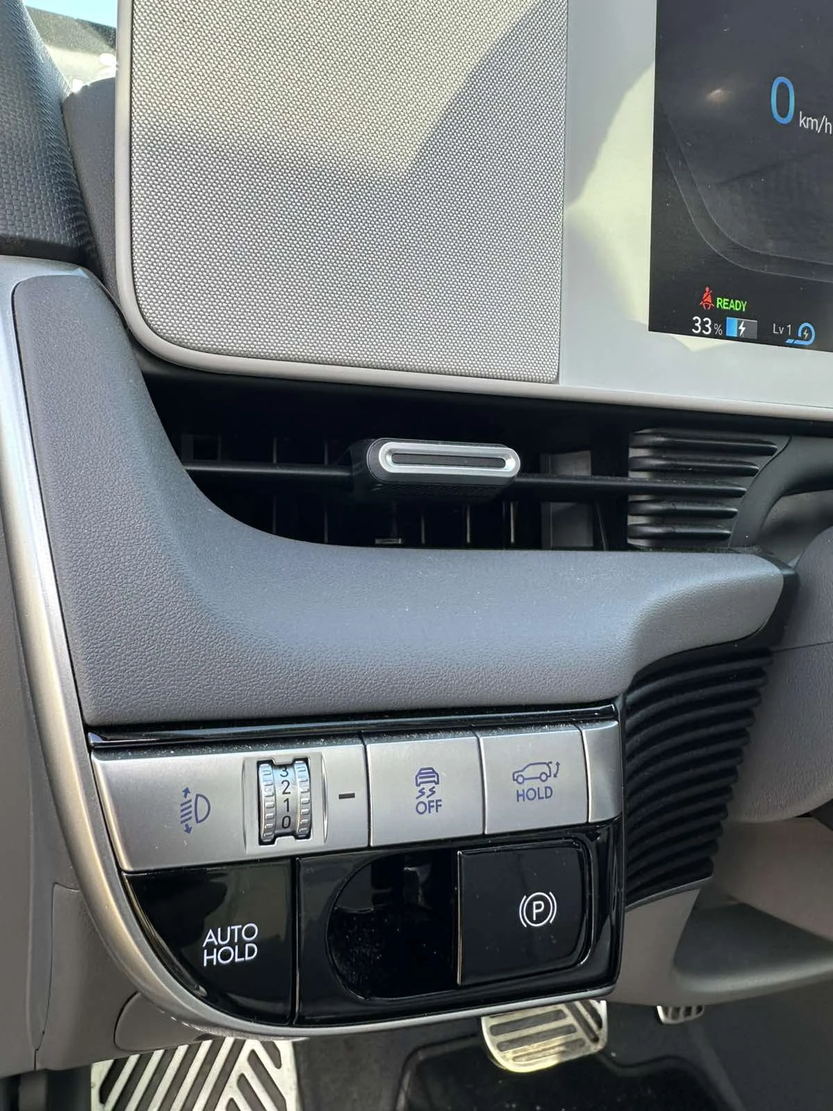 Hyundai Ioniq 5 77.4KWh/UNIQ/12000КМ/ЗАВЕРЕНА ГАРАНЦИЯ!, снимка 14 - Автомобили и джипове - 53784851