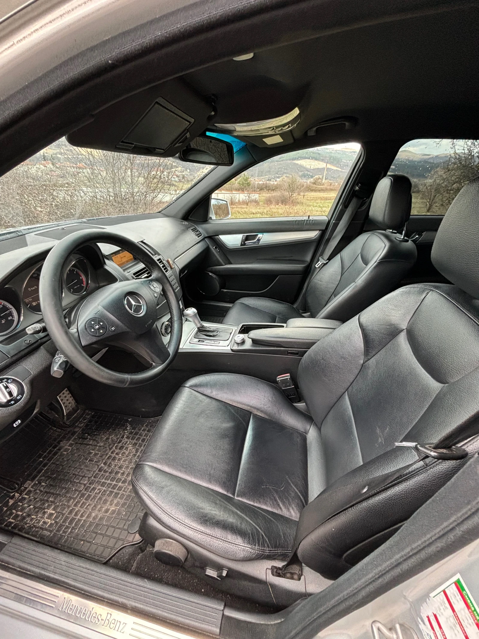 Mercedes-Benz C 220, снимка 12 - Автомобили и джипове - 53879507