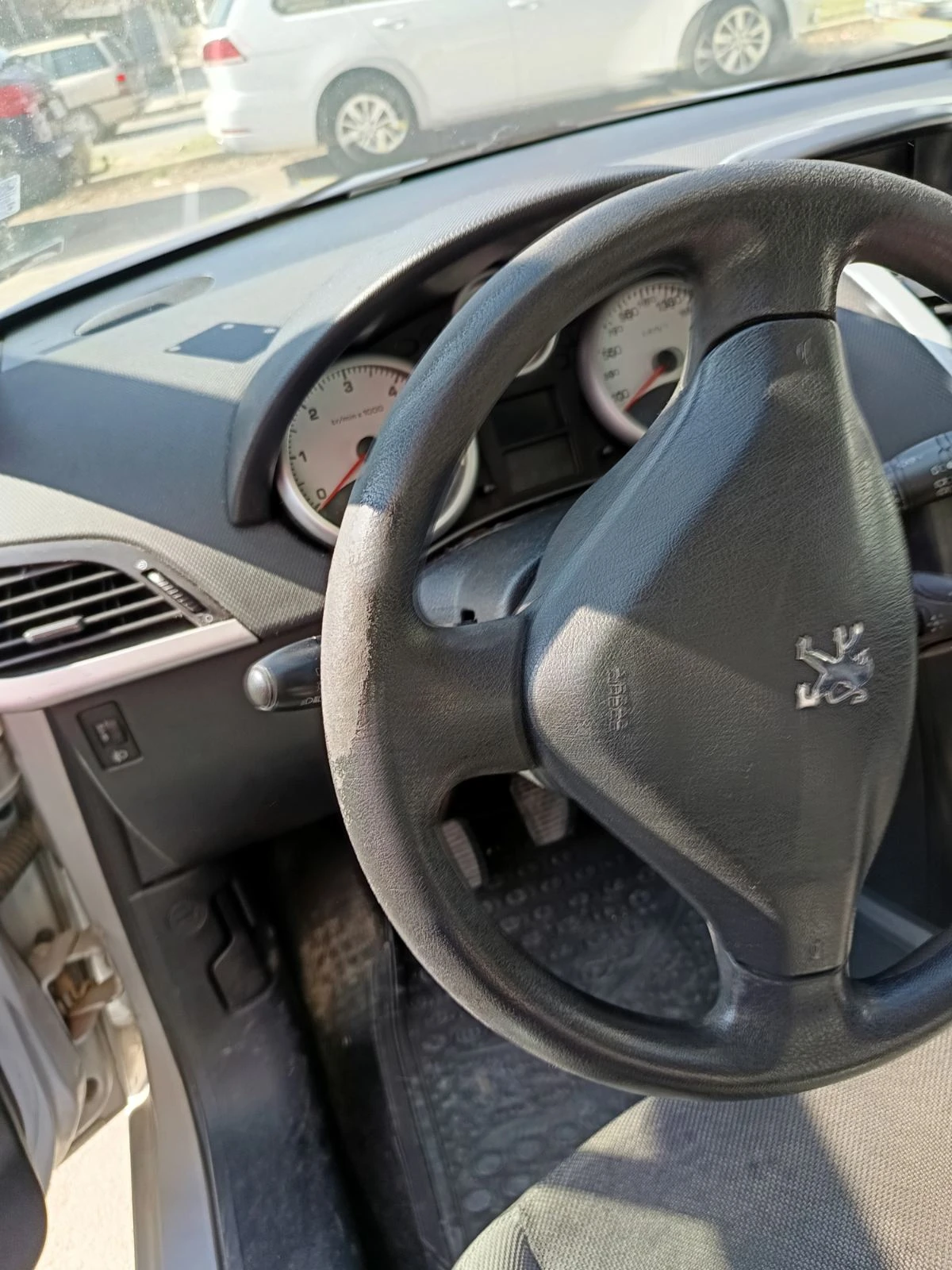 Peugeot 207, снимка 6 - Автомобили и джипове - 53950010