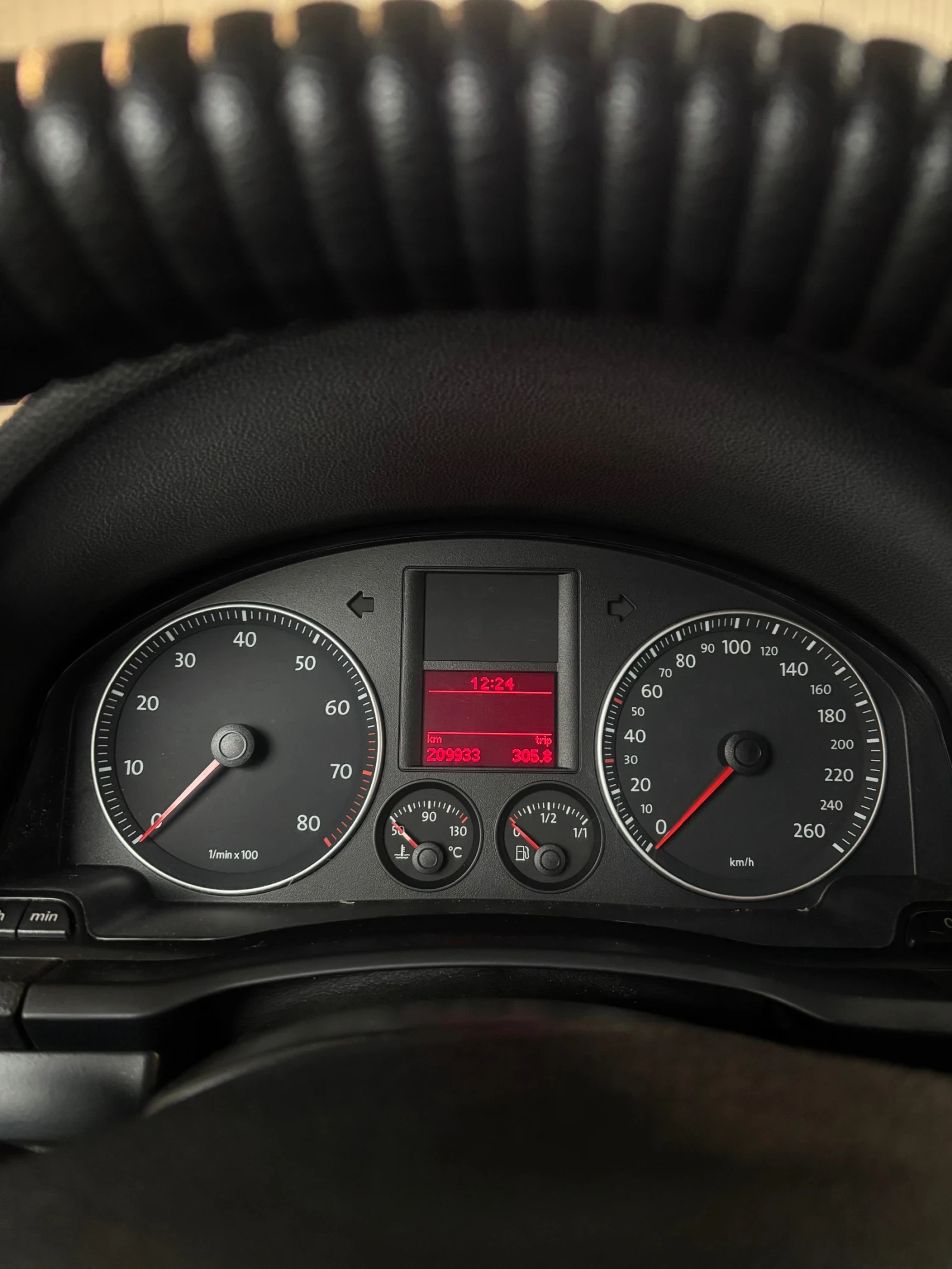 VW Golf, снимка 9 - Автомобили и джипове - 53999569