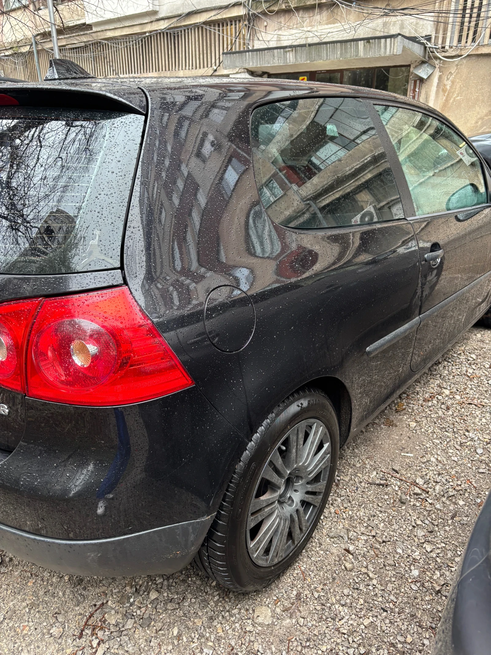 VW Golf, снимка 4 - Автомобили и джипове - 53999569