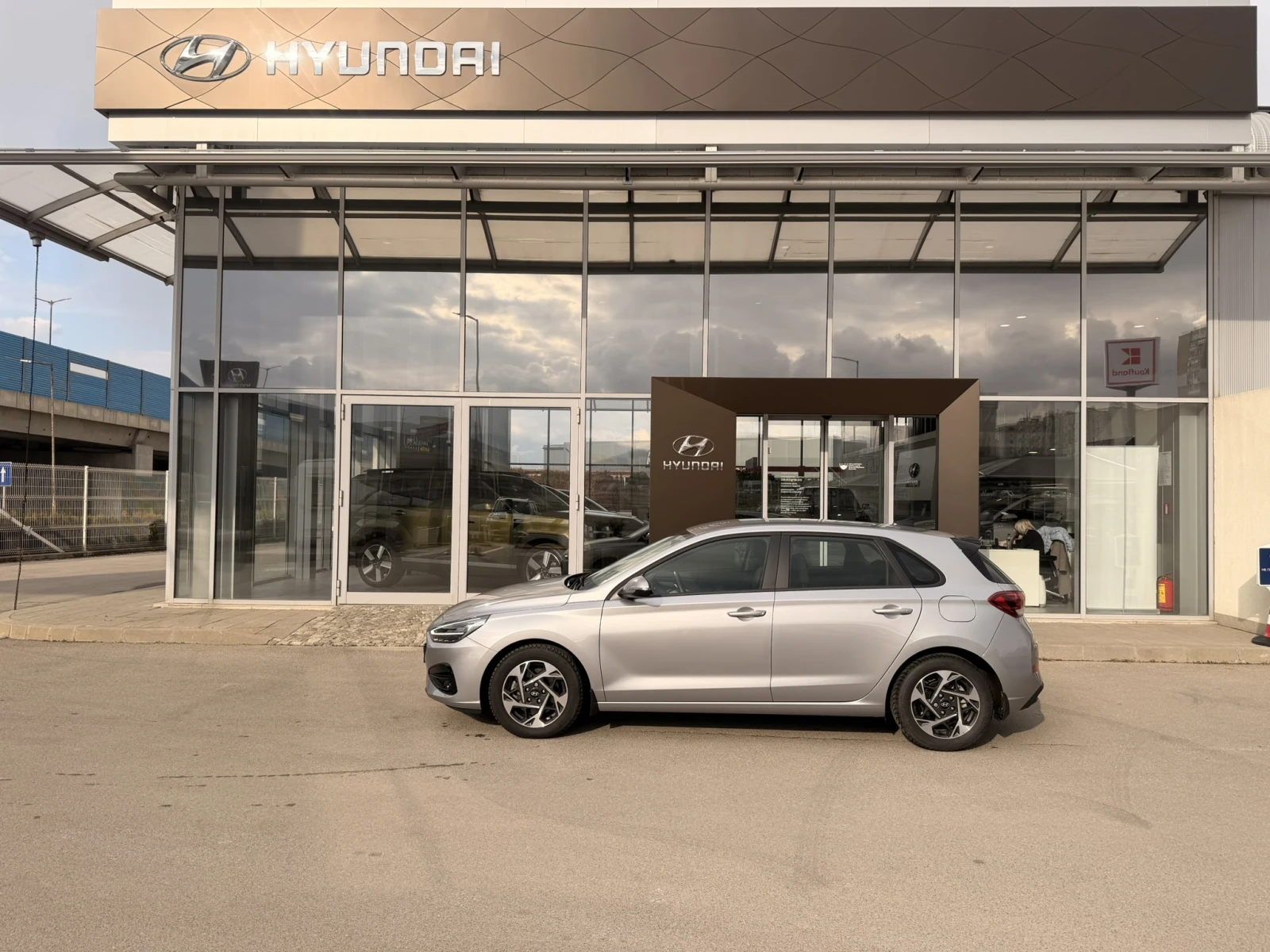 Hyundai I30 BUSINESS | Mobile.bg � ����������� 2