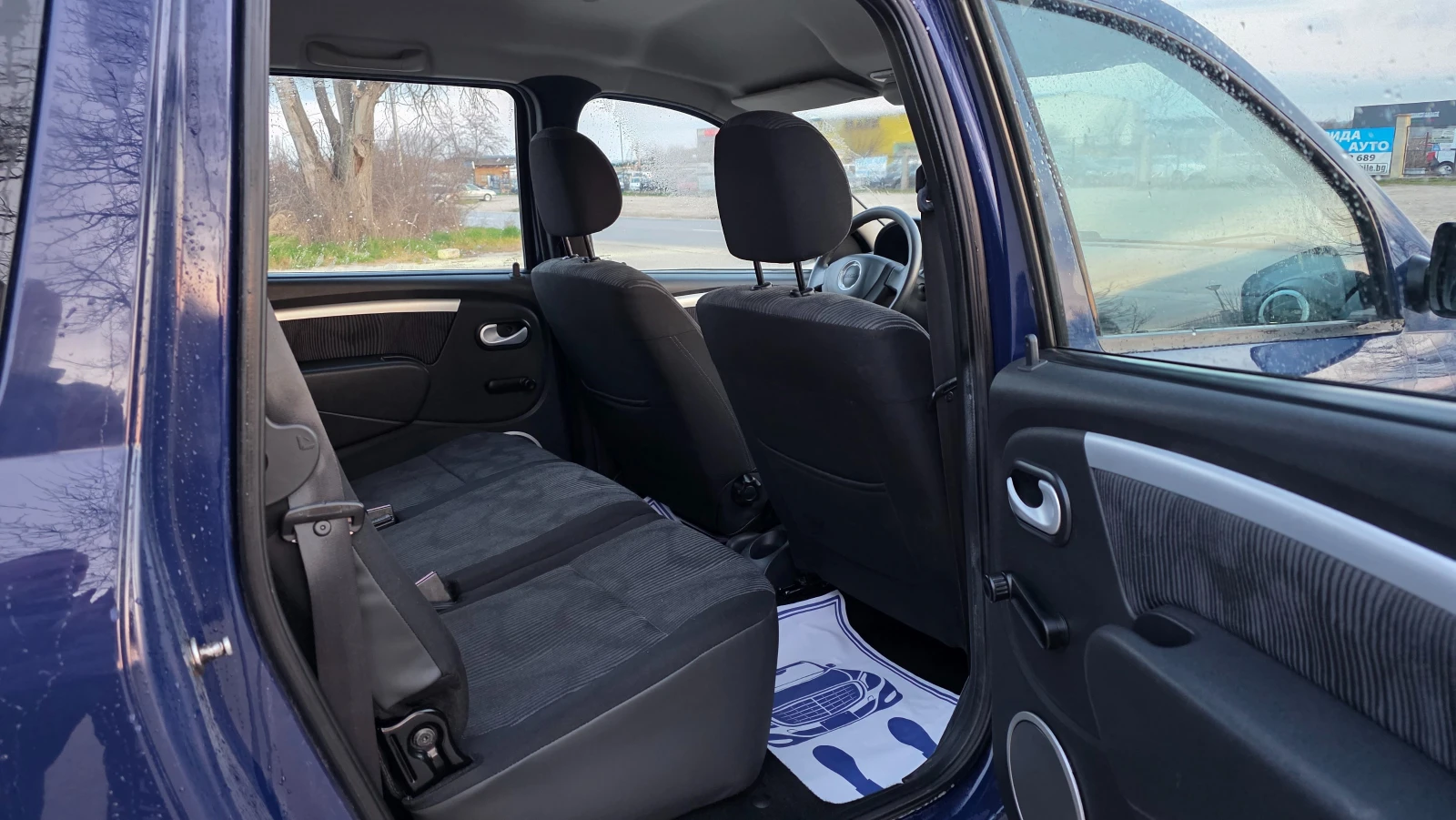 Dacia Logan 1.6i/87hp/УНИКАТ/FACE LIFT, снимка 13 - Автомобили и джипове - 54115827