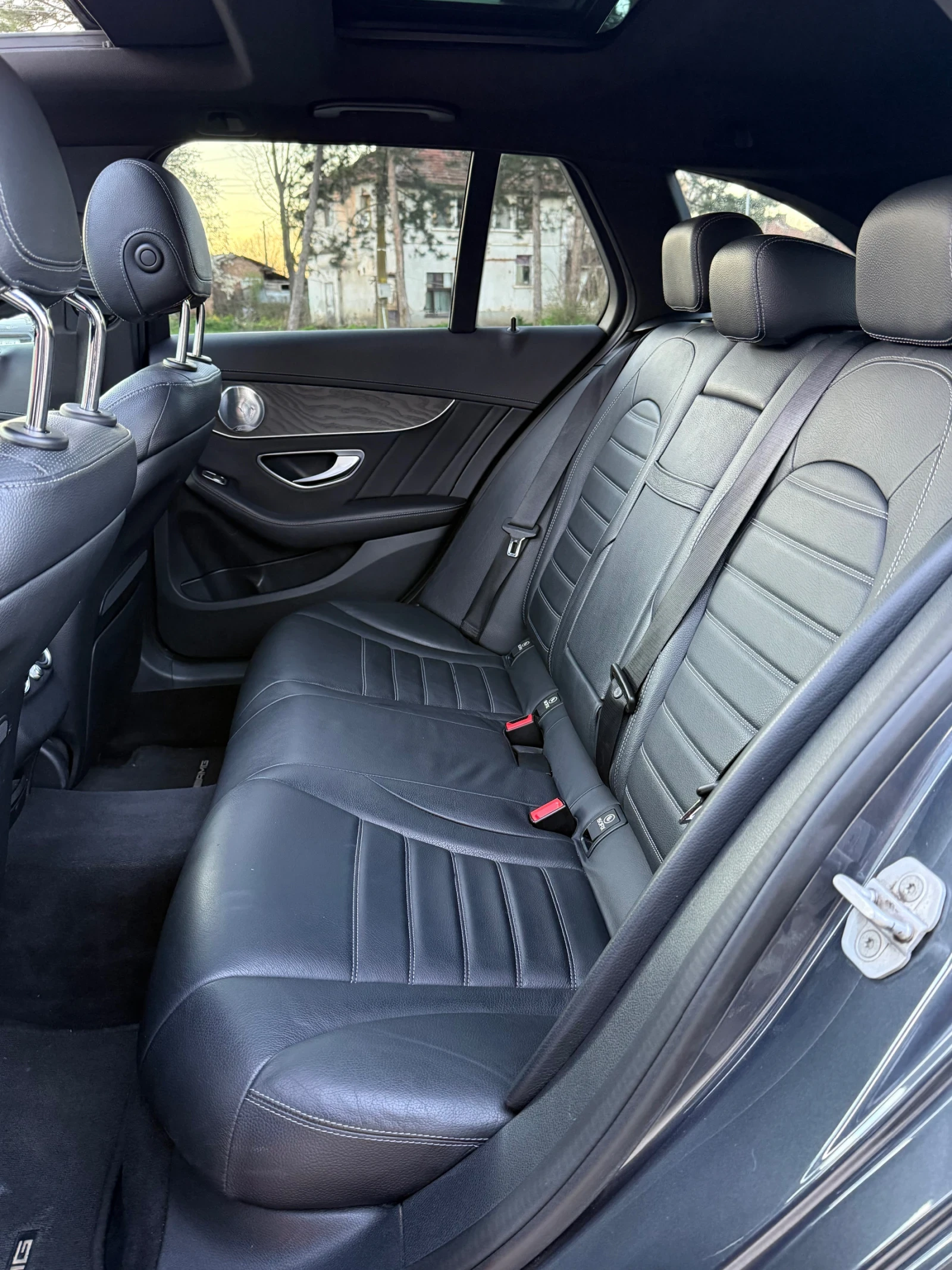 Mercedes-Benz C 250, снимка 12 - Автомобили и джипове - 54129054