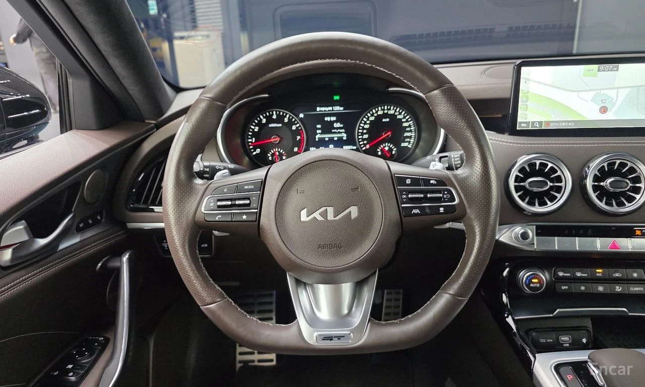 Kia Stinger 3.3* GT* �������* ���������* �����* ������* ������ | Mobile.bg � ����������� 7
