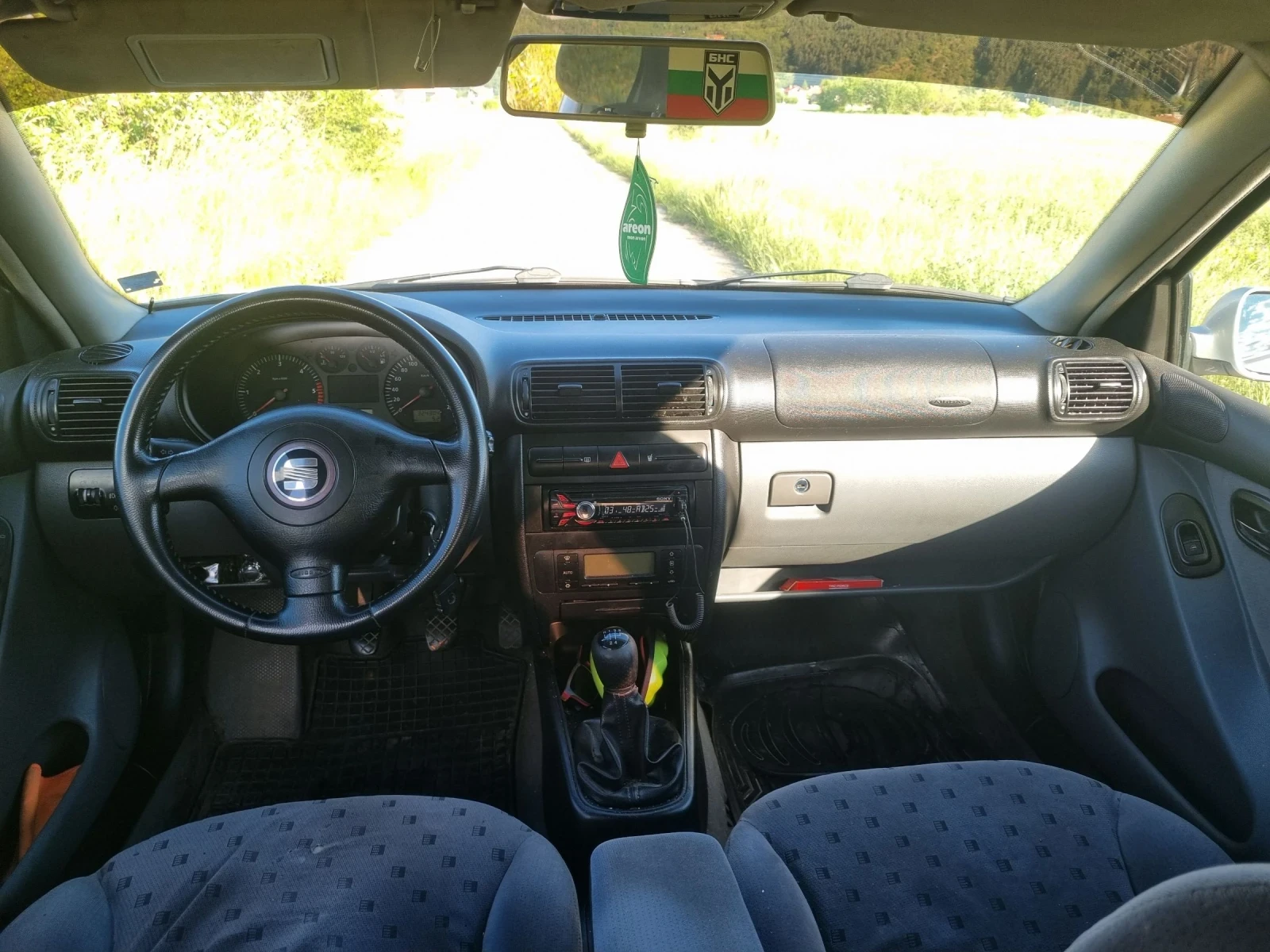 Seat Toledo 1.9 110 кс, снимка 2 - Автомобили и джипове - 54900225