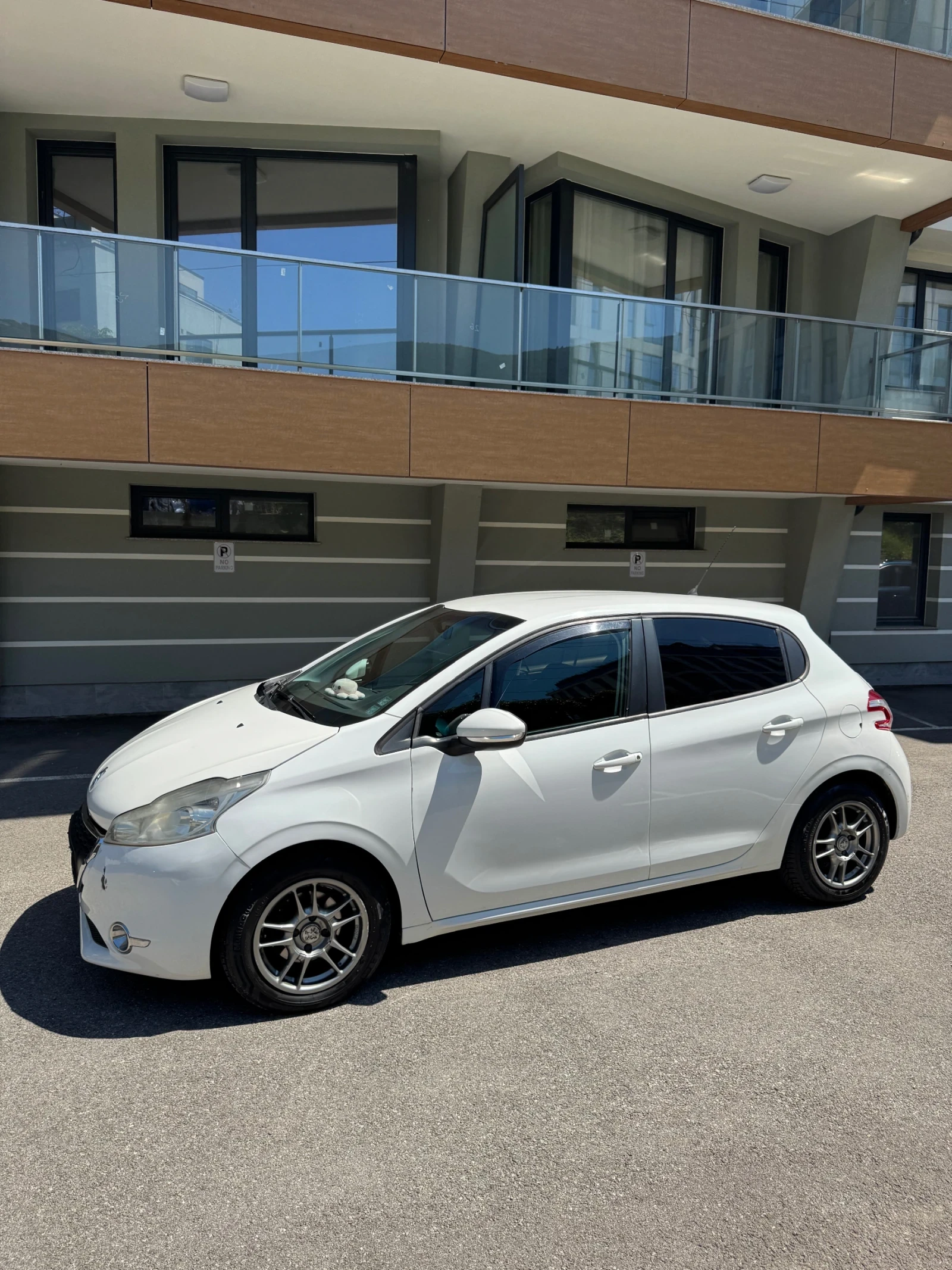 Peugeot 208 | Mobile.bg � ����������� 3