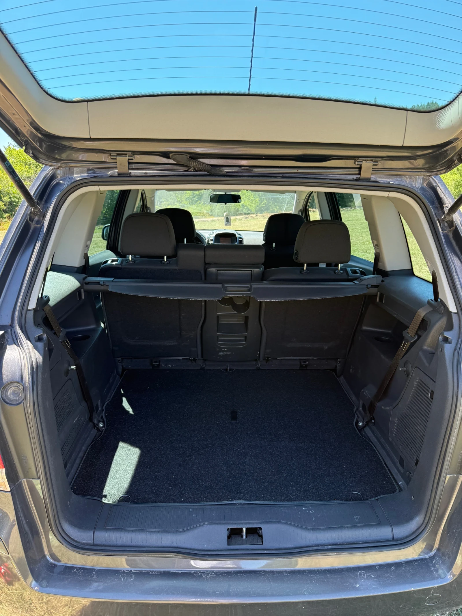 Opel Zafira, снимка 8 - Автомобили и джипове - 55241008