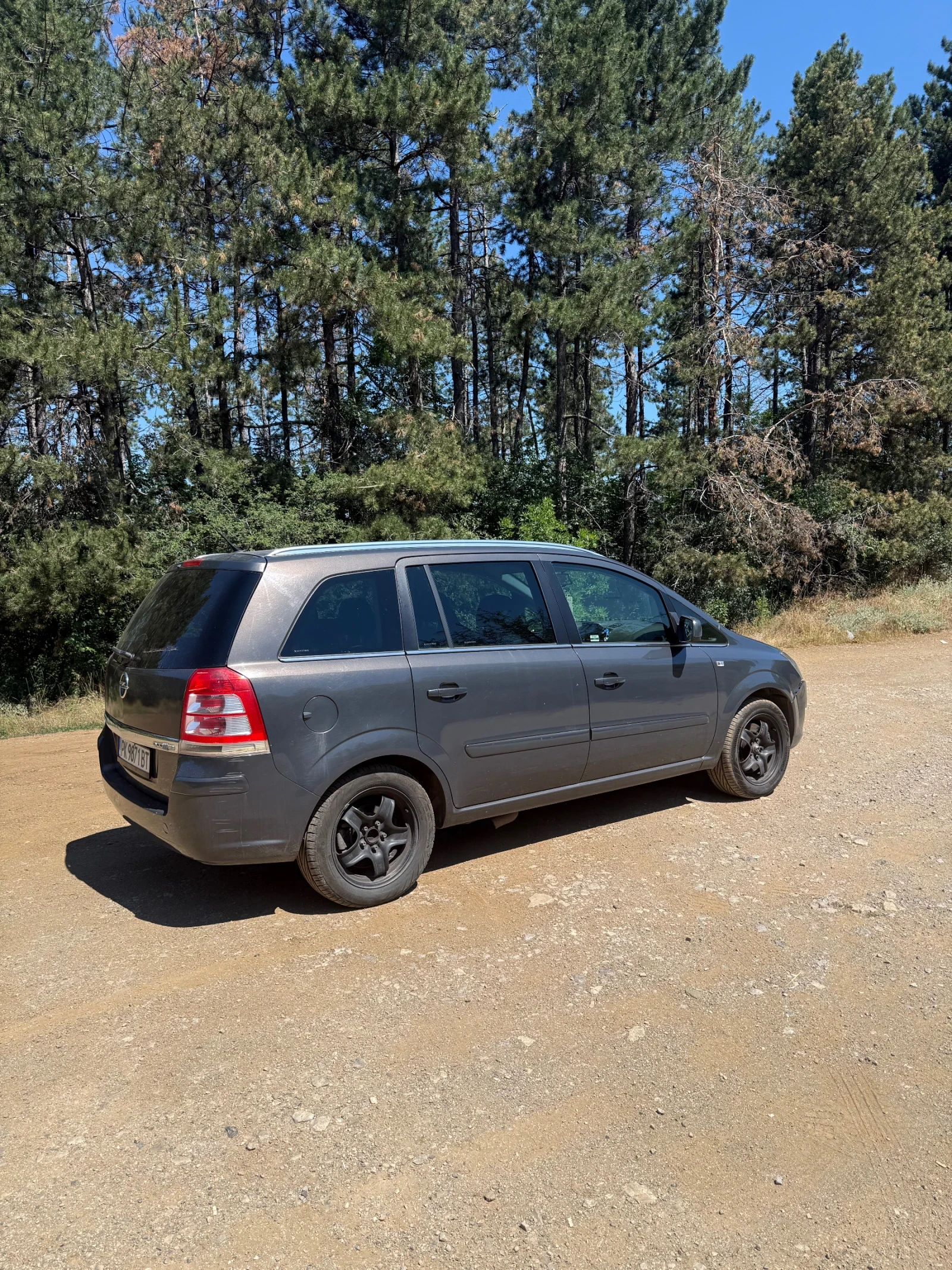 Opel Zafira, снимка 4 - Автомобили и джипове - 55241008