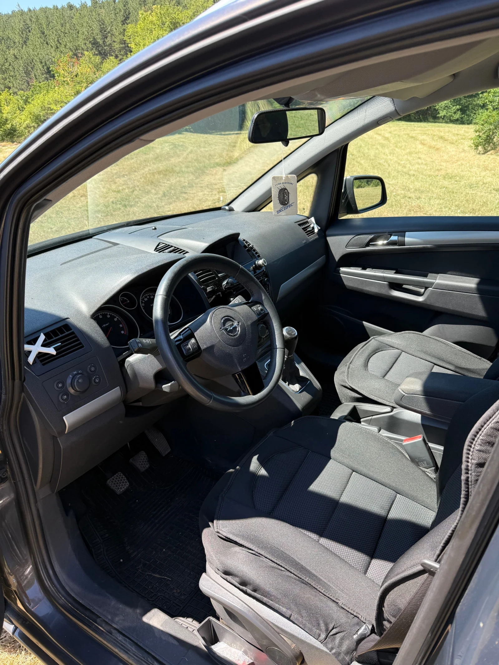Opel Zafira, снимка 12 - Автомобили и джипове - 55241008