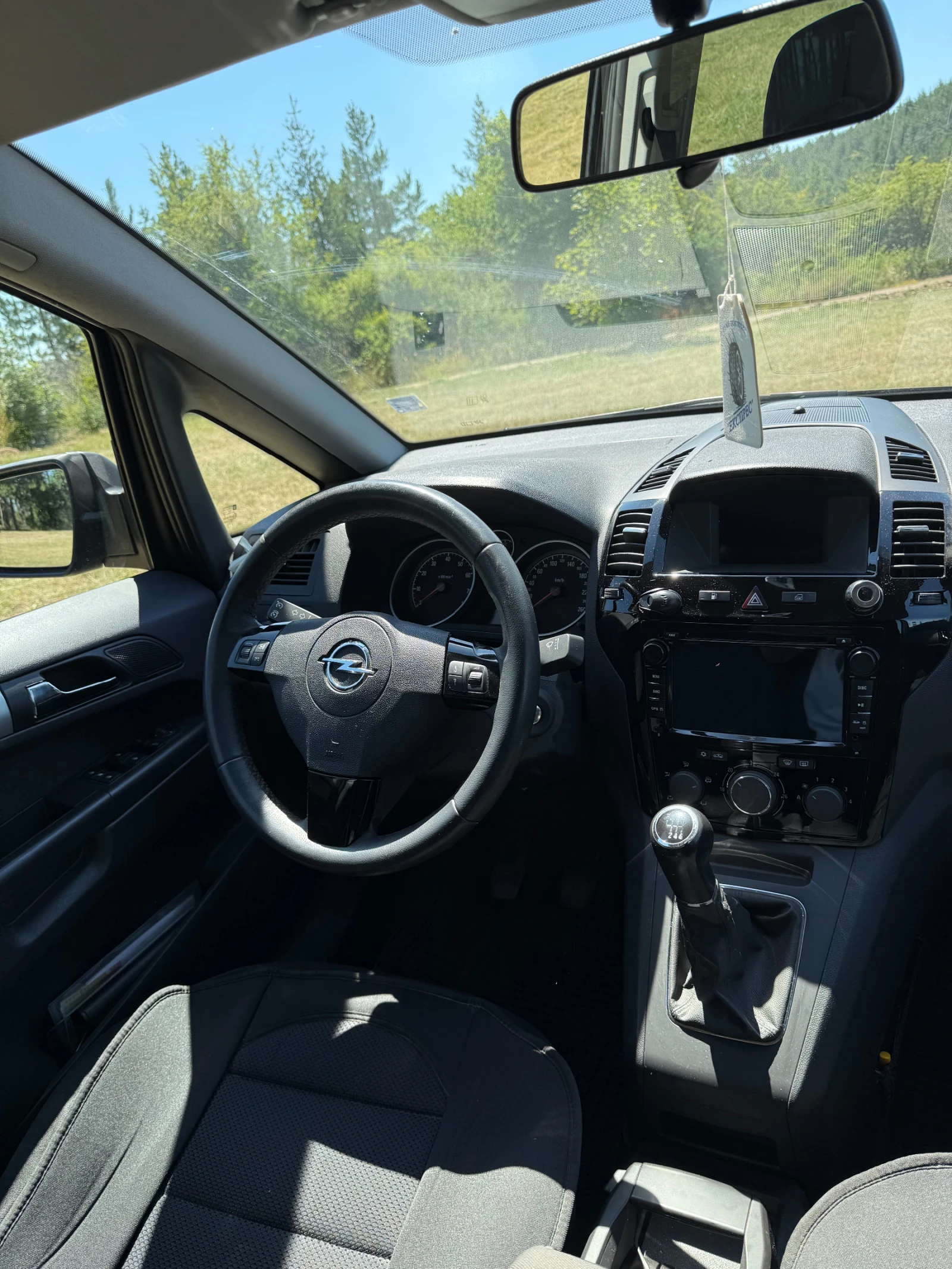 Opel Zafira, снимка 10 - Автомобили и джипове - 55241008