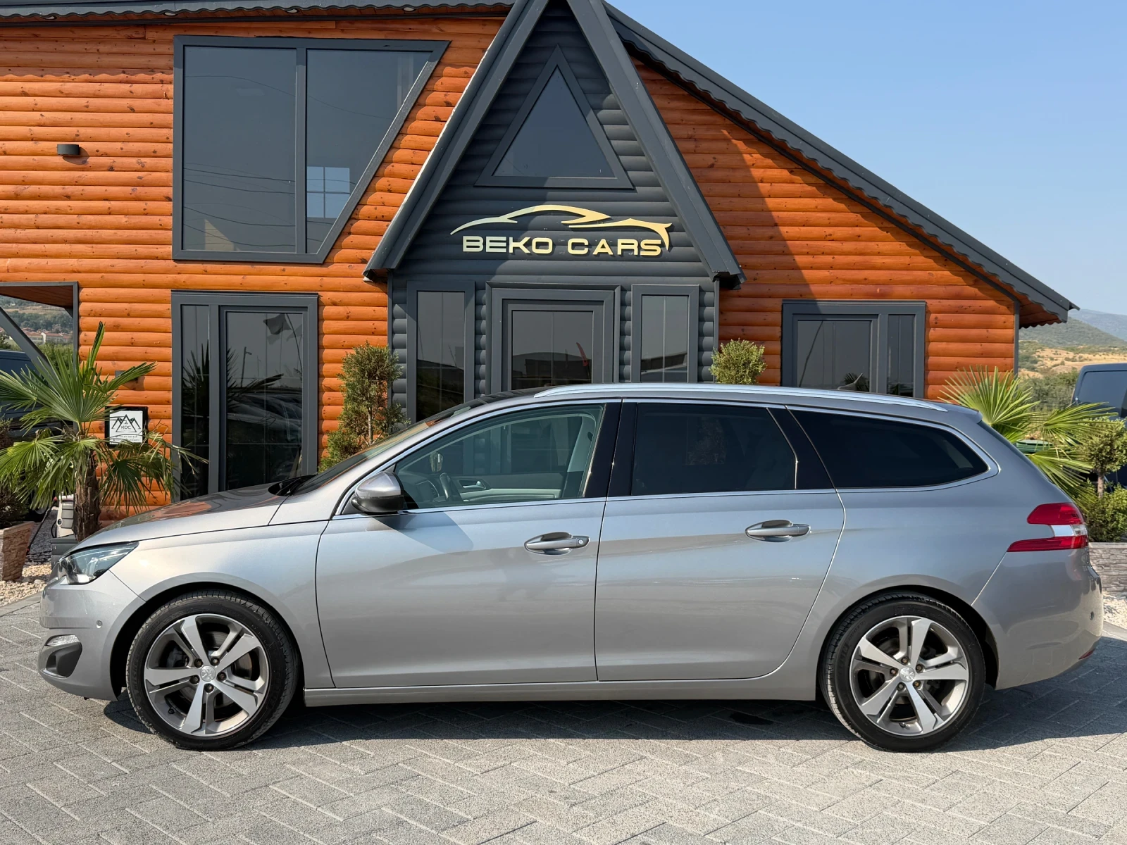 Peugeot 308 Нов внос от Белгия//Топ//Масаж, снимка 8 - Автомобили и джипове - 55830797