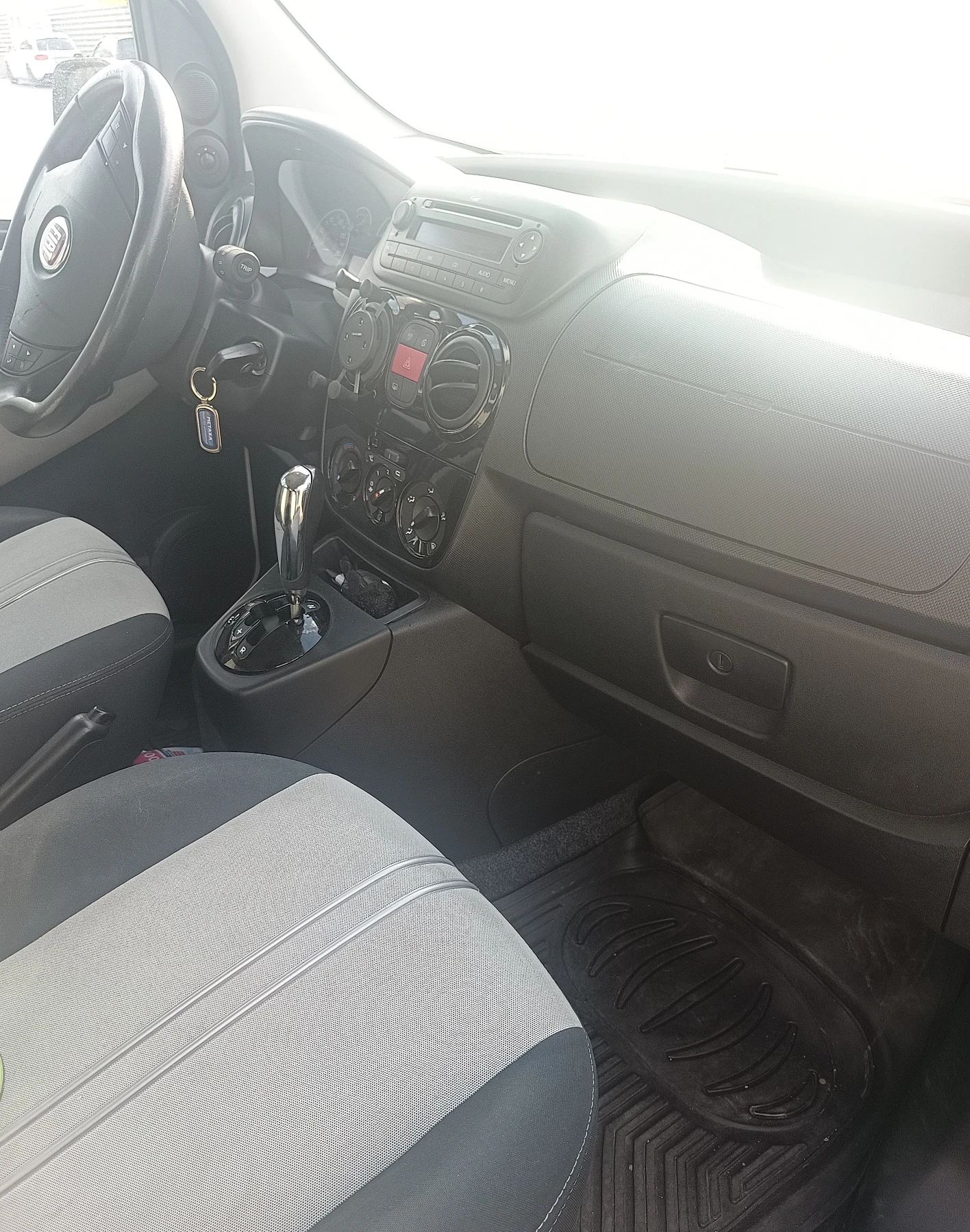 Fiat Qubo 1.3 MultiJet, снимка 6 - Автомобили и джипове - 55877441