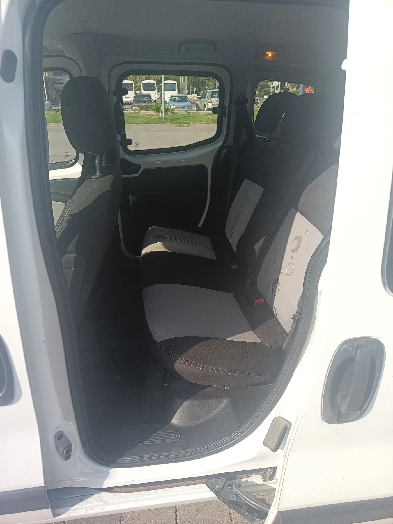 Fiat Qubo 1.3 MultiJet, снимка 8 - Автомобили и джипове - 55877441